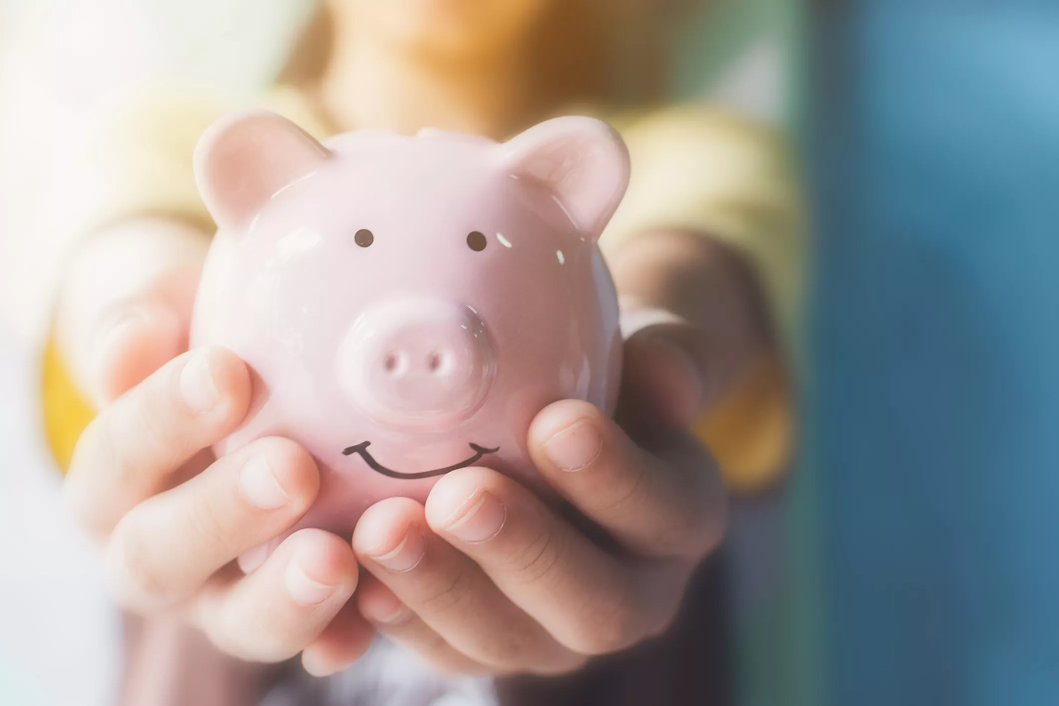 Parent's Refusal to Cut Kids' Allowance to Match Stepsister's Sparks Debate - Vimarsana News
