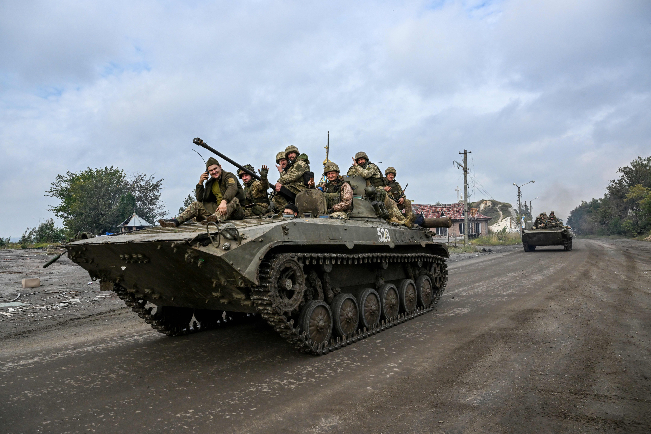 Russia May Be Unable to Withstand Ukrainian Push in Luhansk: UK