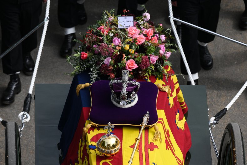 Note on Queen's Coffin
