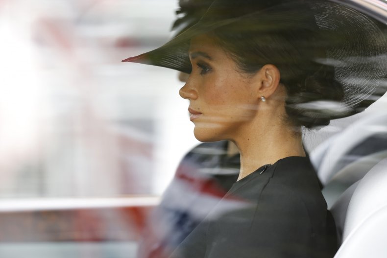 Meghan Markle Earrings