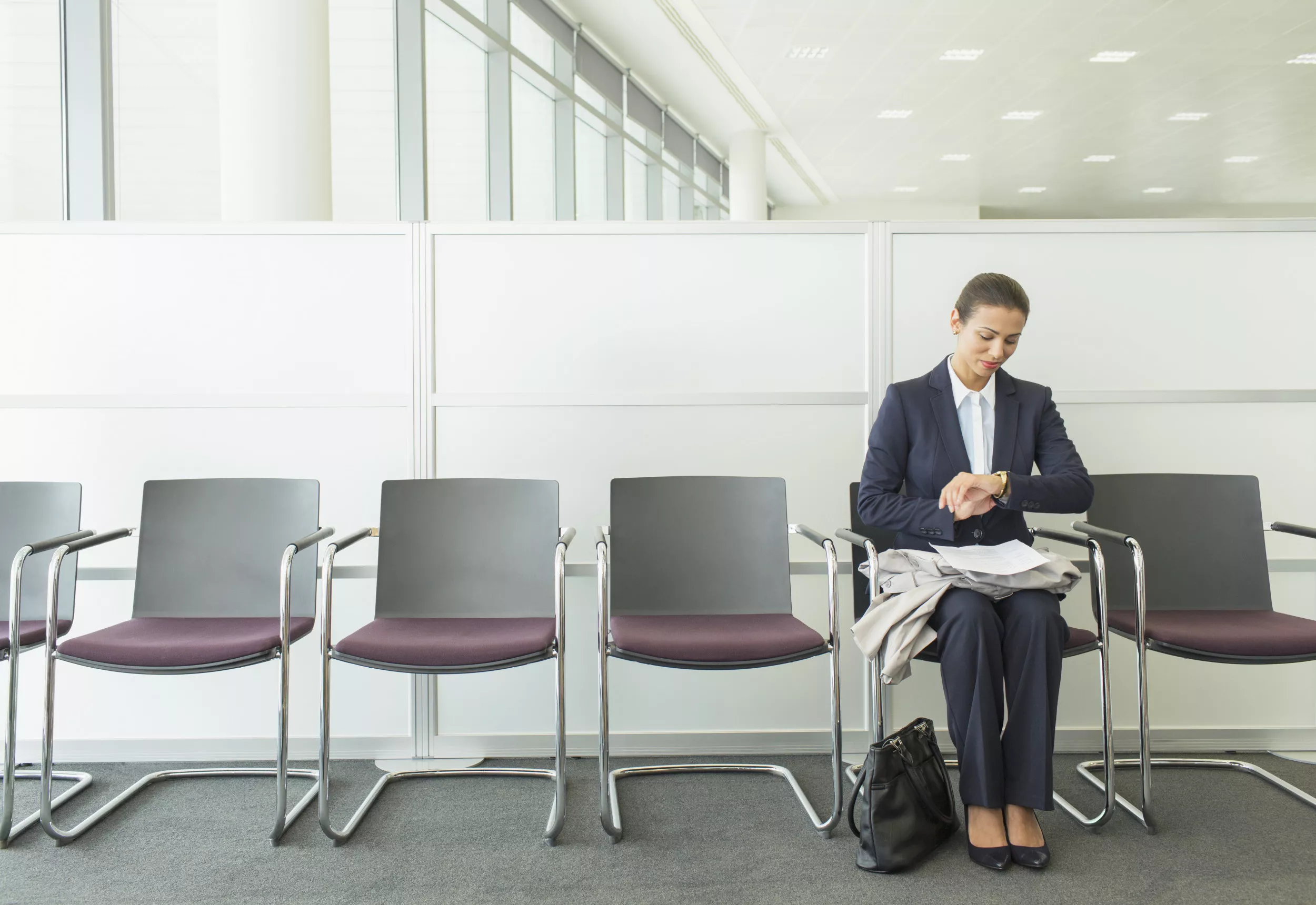 Applicant's 'Nightmare' Interview Story Divides Viewers: 'How Dare They' - Vimarsana News