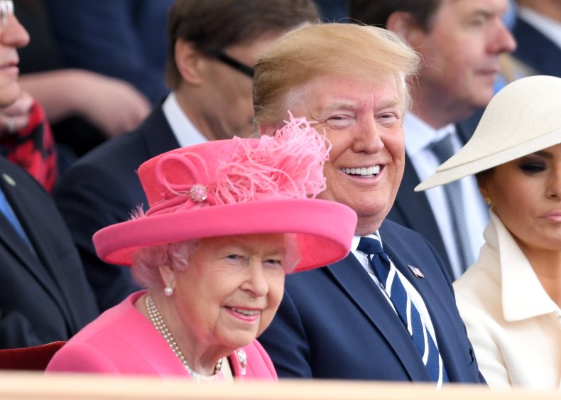 Trump and Queen Elizebeth 