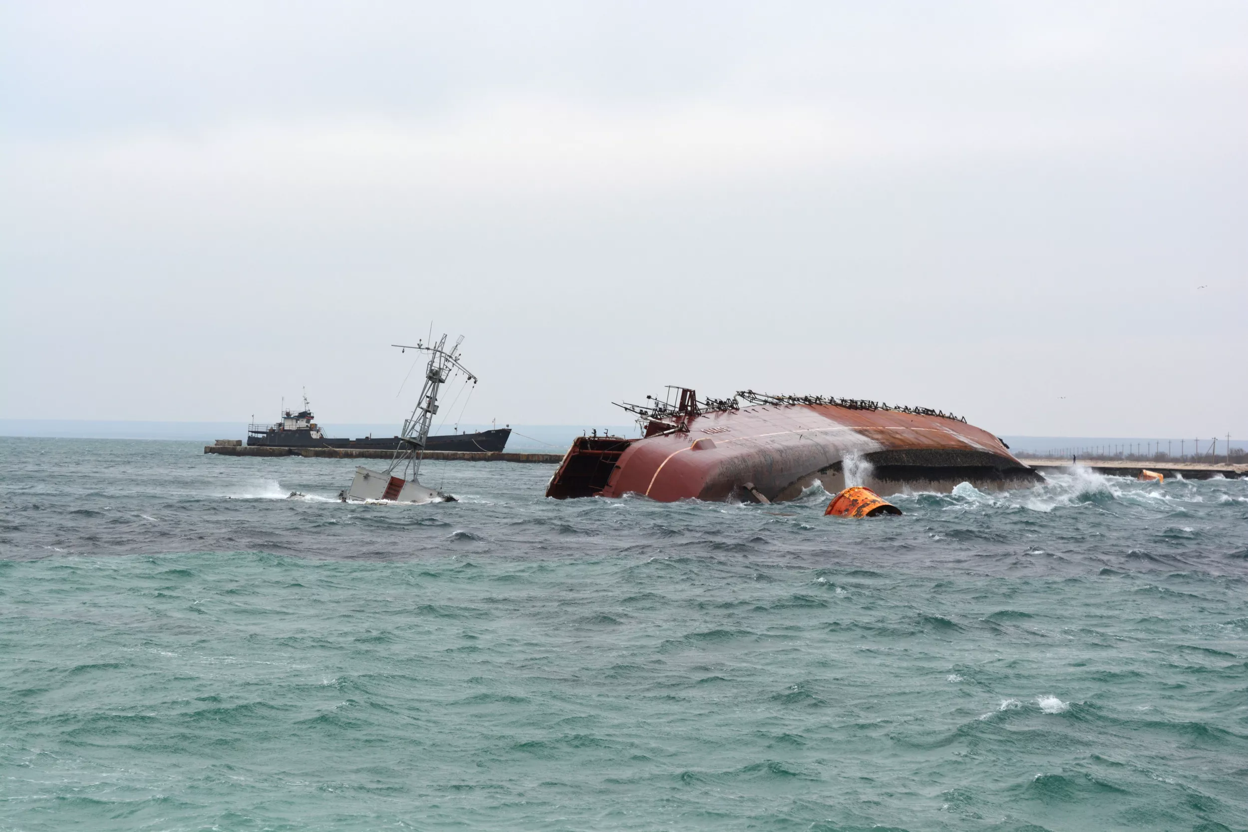 Ukraine Sinks Russian Barge 'Loaded With Weapons, Equipment': Military - Vimarsana News