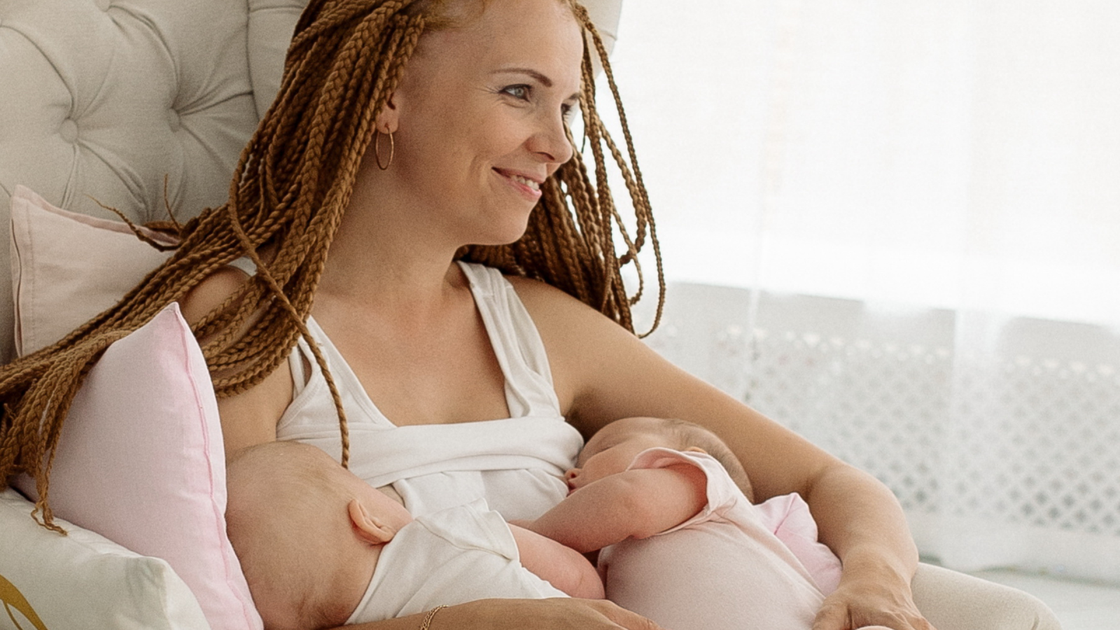 Breastfeed mom best sale