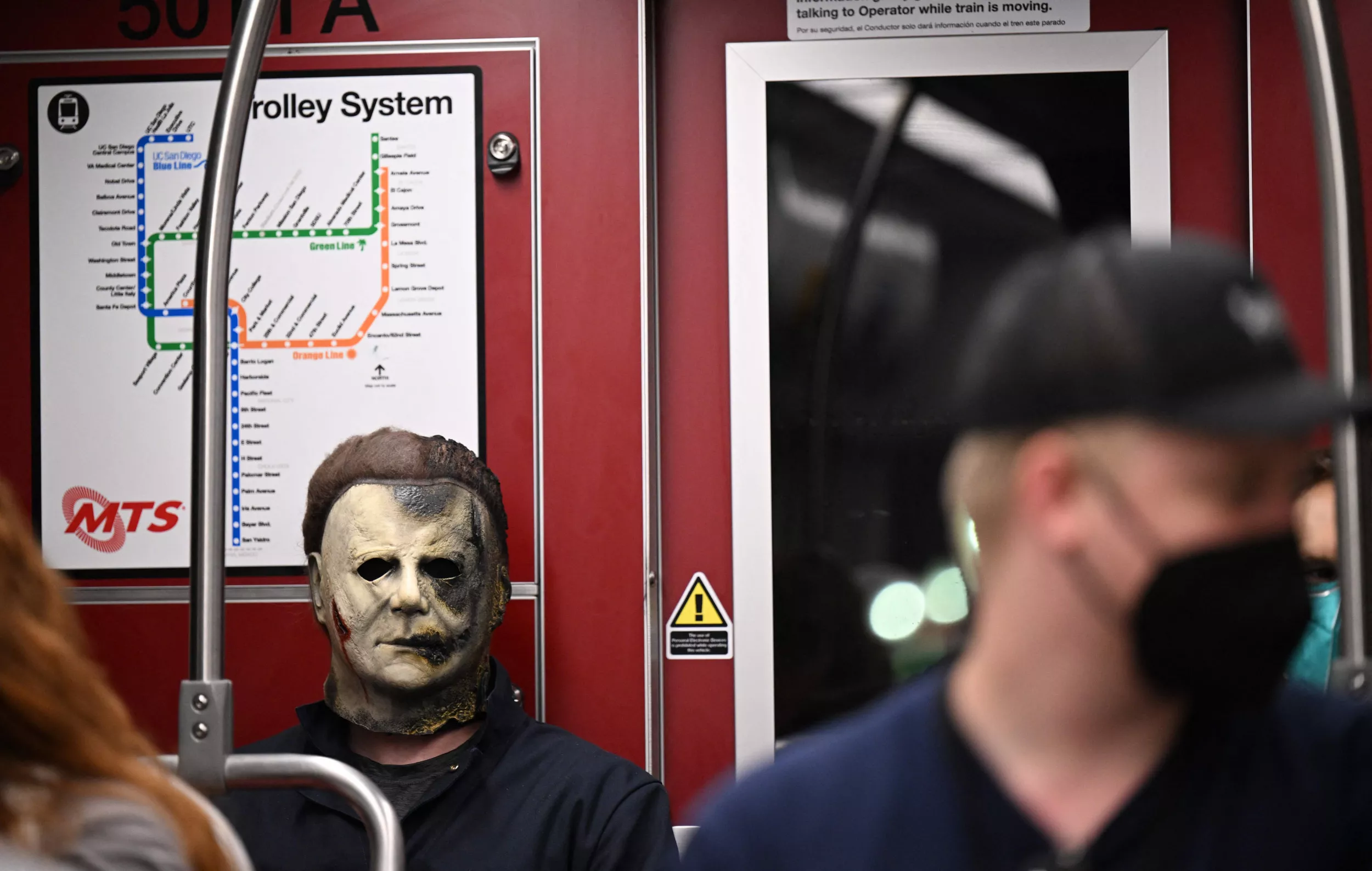 Every Actor Who Has Played Michael Myers and When - Vimarsana News