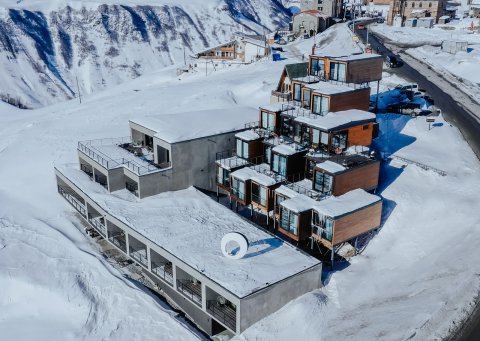 CUL MAPS Shipping Containers 07