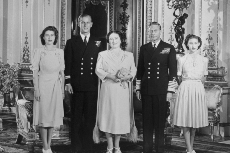 Occupants of The George VI Memorial Chapel