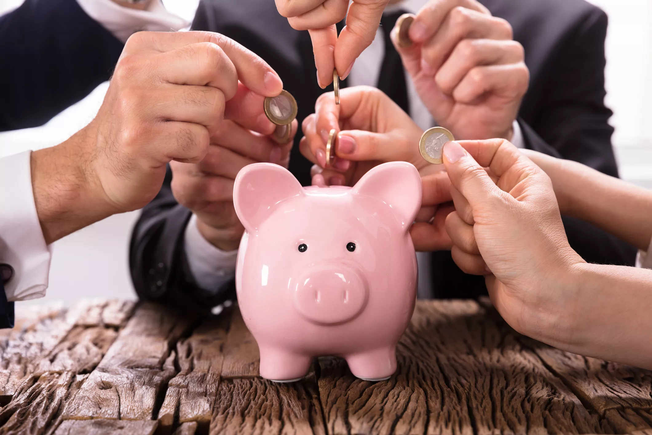 Cost of Living Crisis Causing Workers to Neglect 401k, Debt Repayments - Vimarsana News