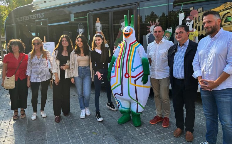 Bussi, neues Maskottchen für spanisches Verkehrsunternehmen