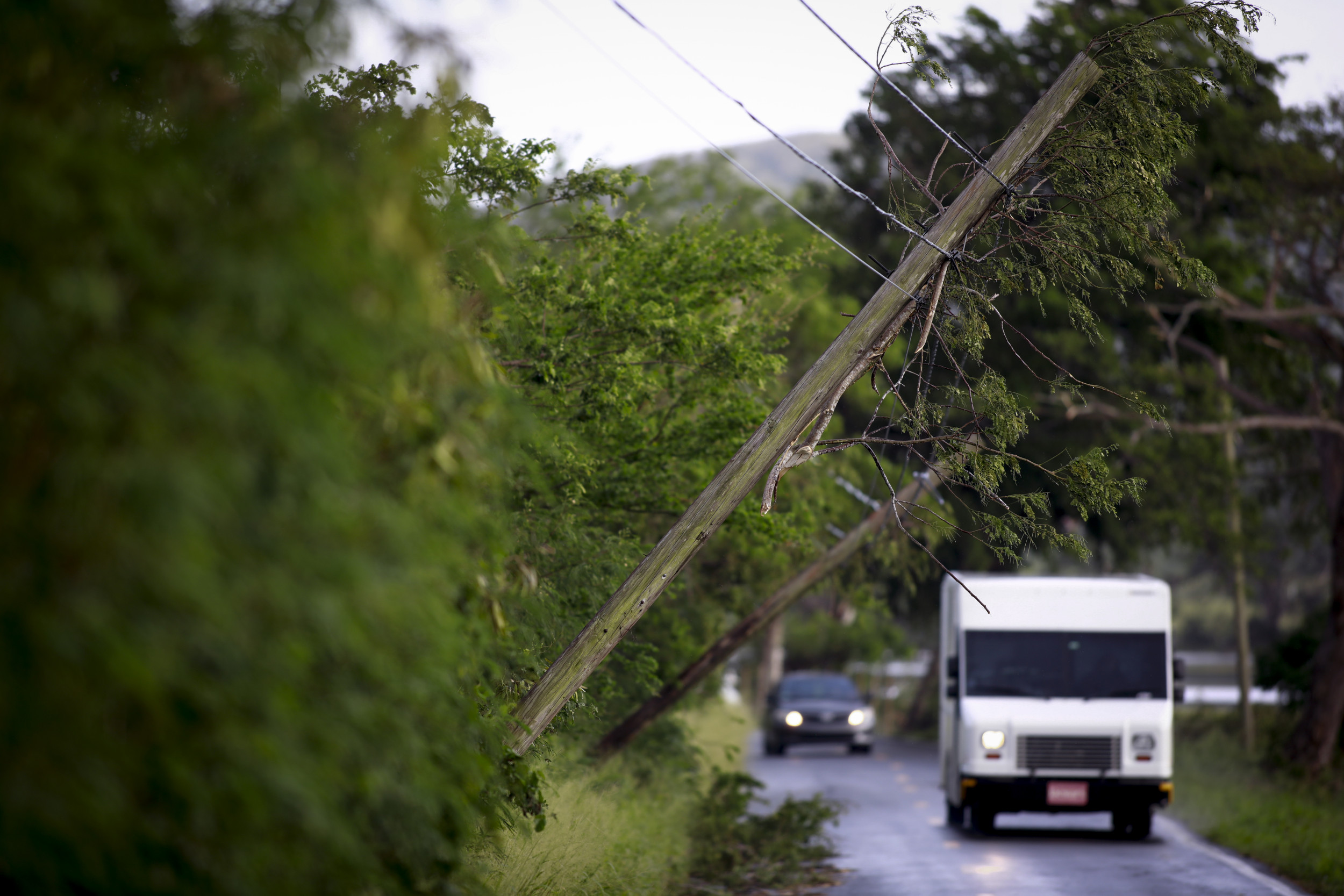 Hurricane Fiona: Hundreds of Thousands Lose Power as 90mph Winds Hit Canada Hurricane Fiona: Hundreds of Thousands Lose Power as 90mph Winds Hit Canada