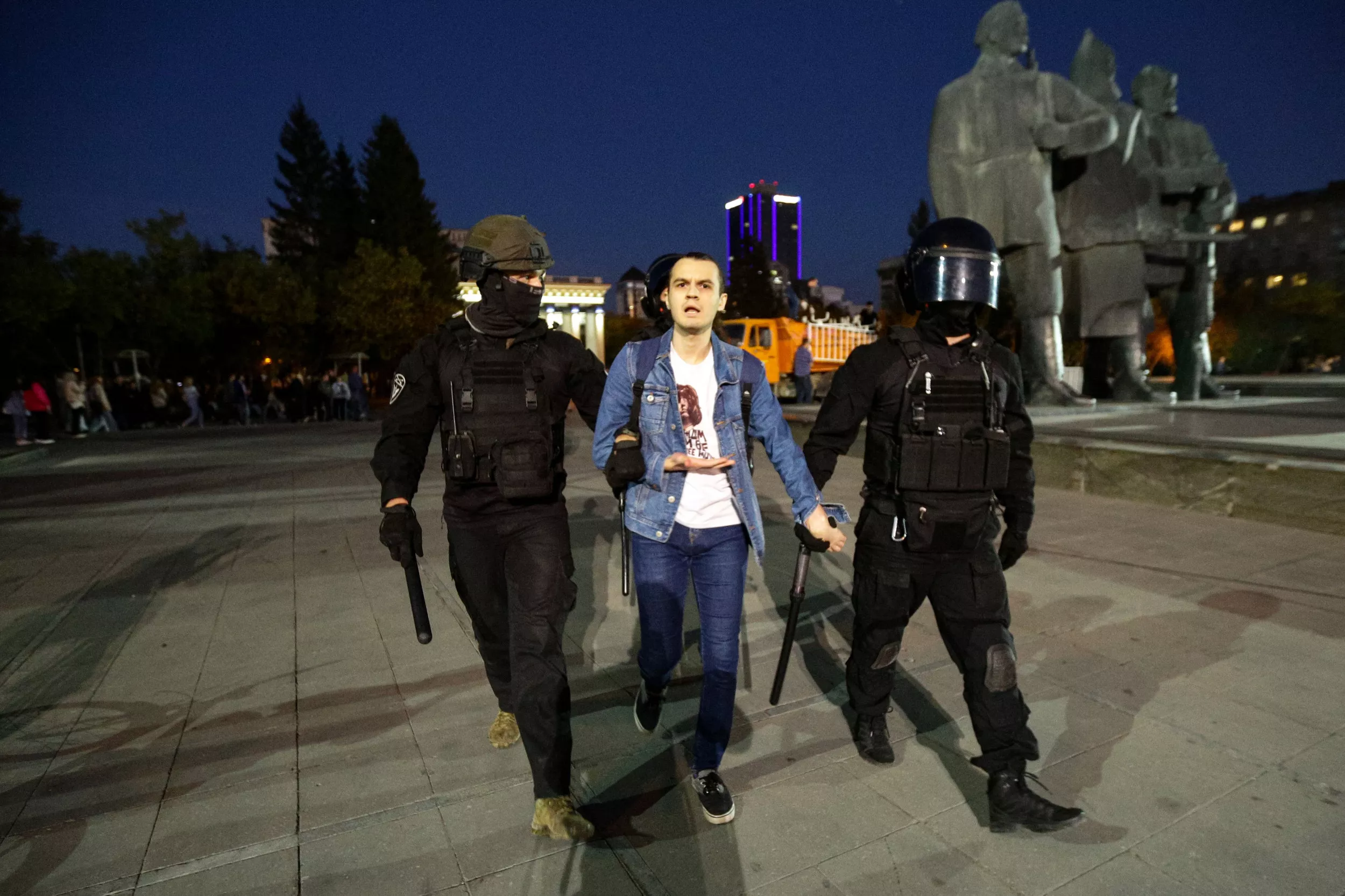 Russian-State Media Editor Rips Military for Drafting Wrong Men - Vimarsana News