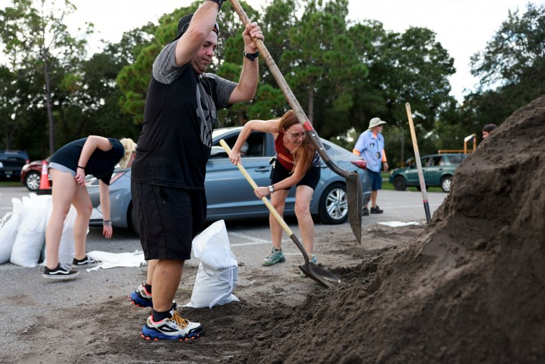 Florida prepares for the arrival of Hurricane Ian