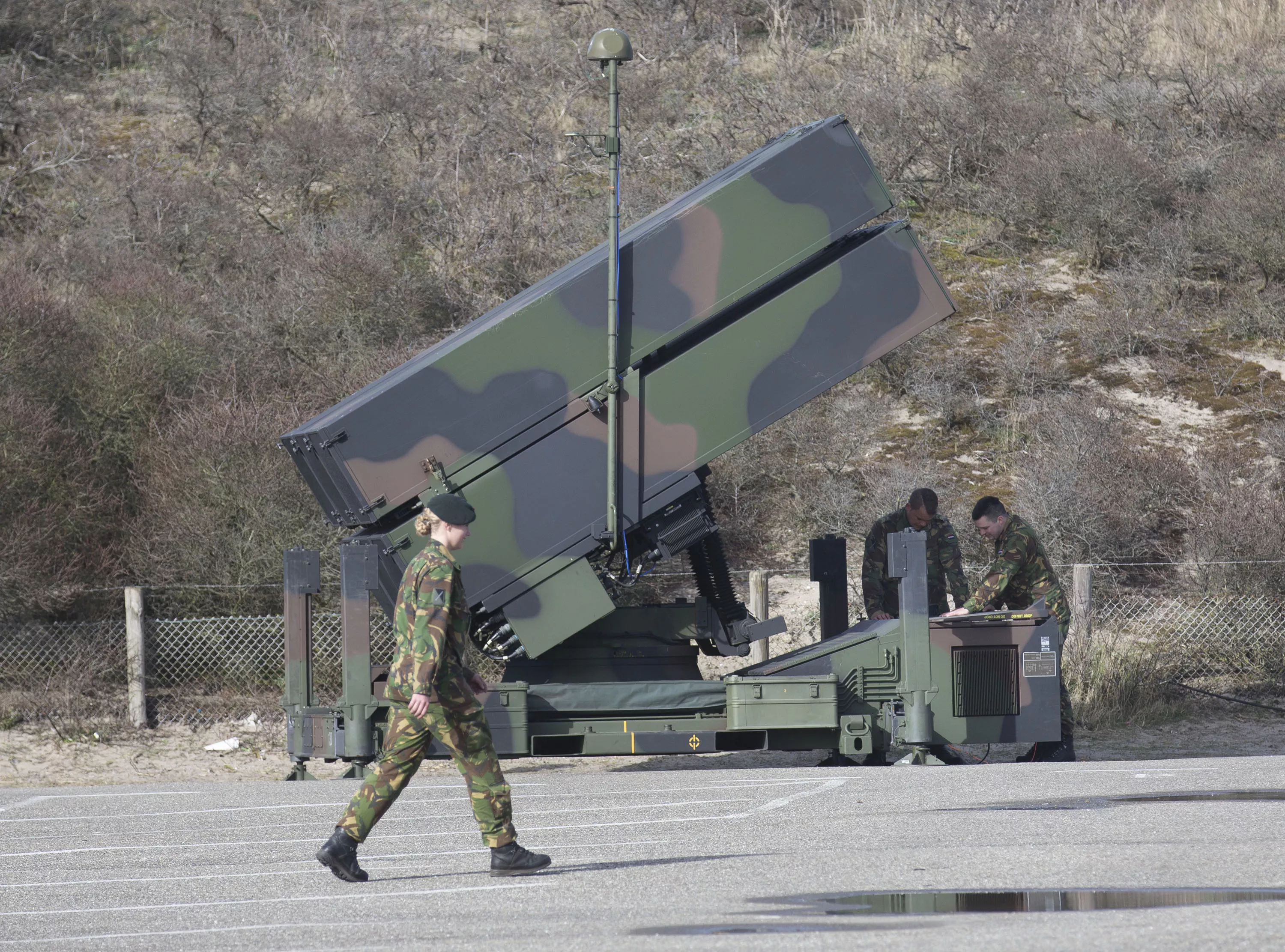Ukraine's New U.S.-Made NASAMS Defense System Compared to Russia's S-400 - Vimarsana News