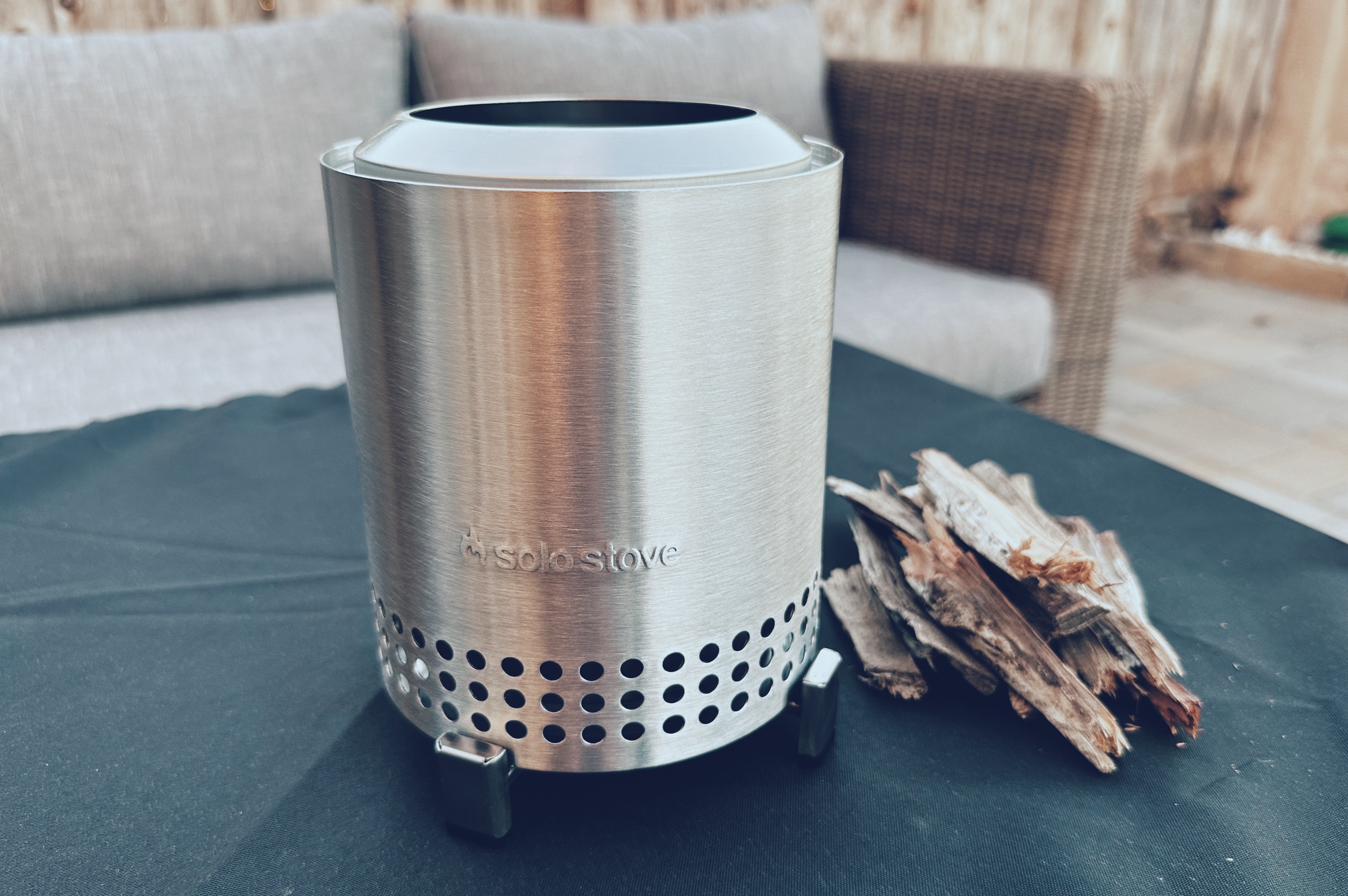 Solo Stove Mesa Review: A Tabletop Firepit for City Dwellers