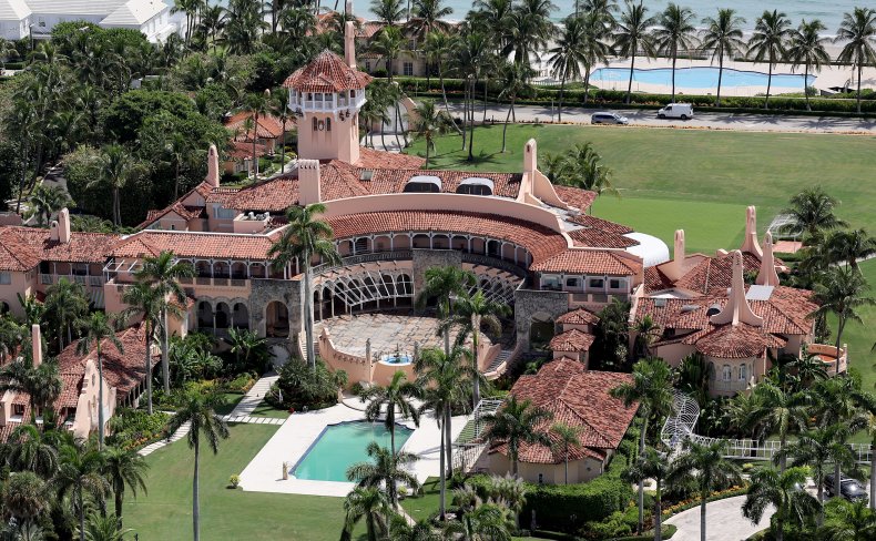 fbi seized 200000 trump documents