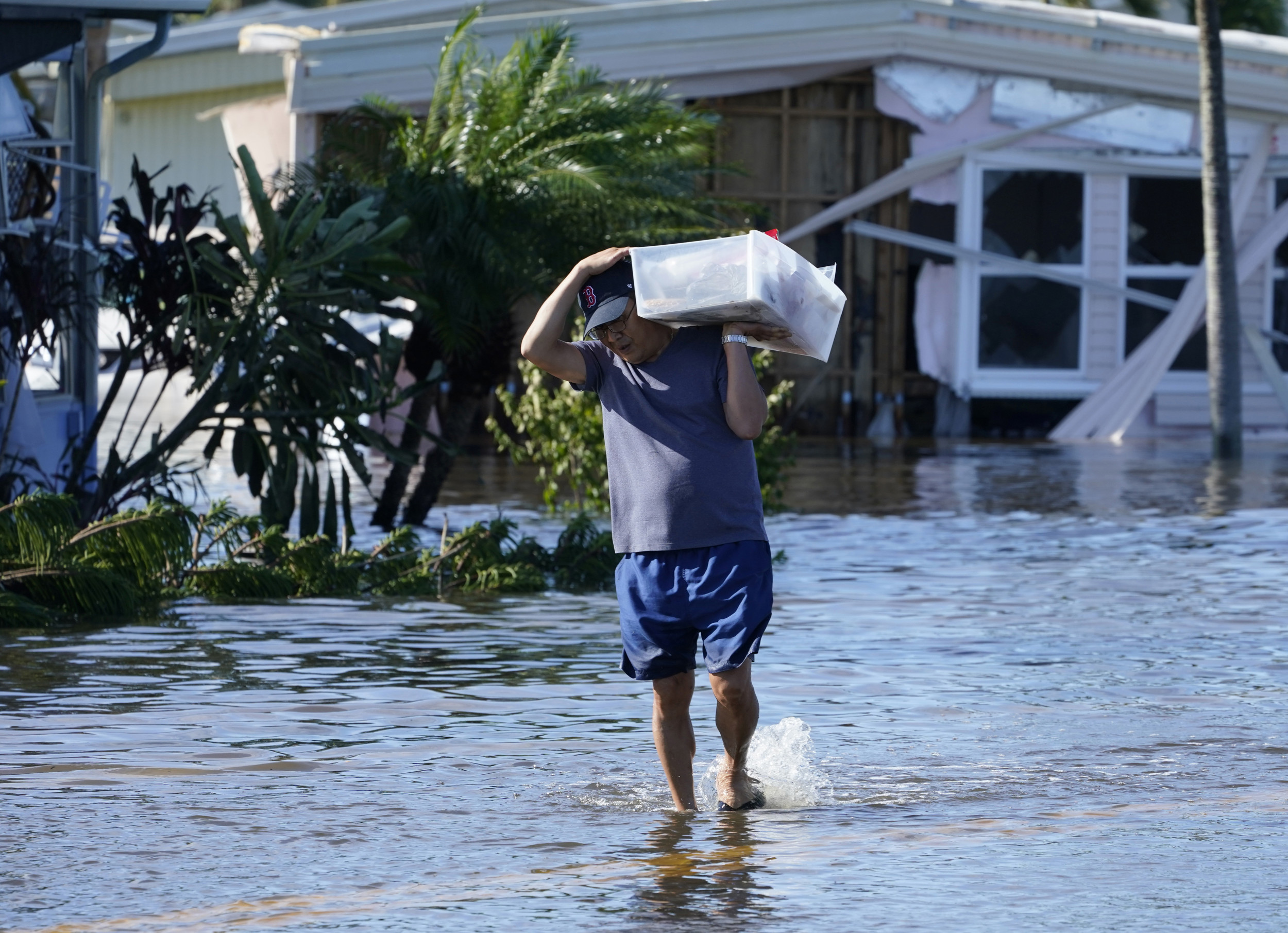 Pictures Of Hurricane Ian Aftermath In Fort Myers Show Destruction Of ...