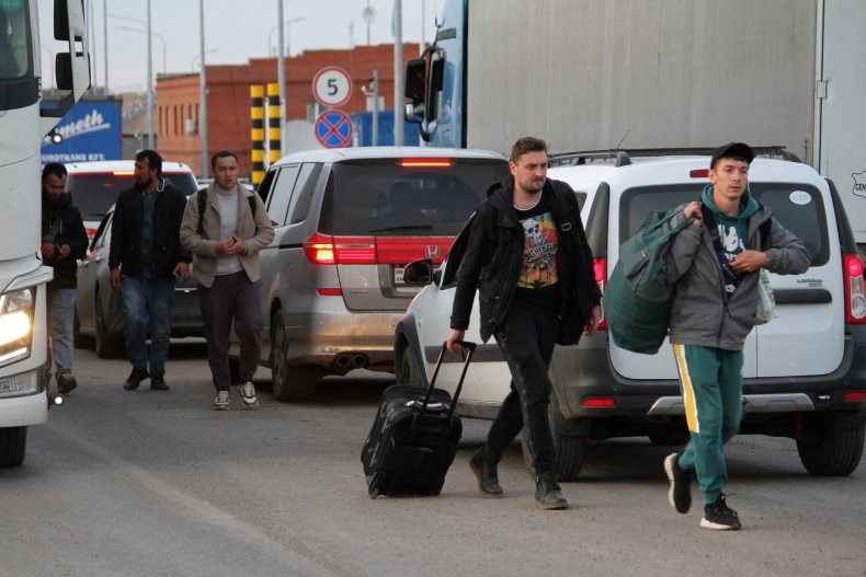 Russians arrive in Kazakhstan amid Putin's mobilization
