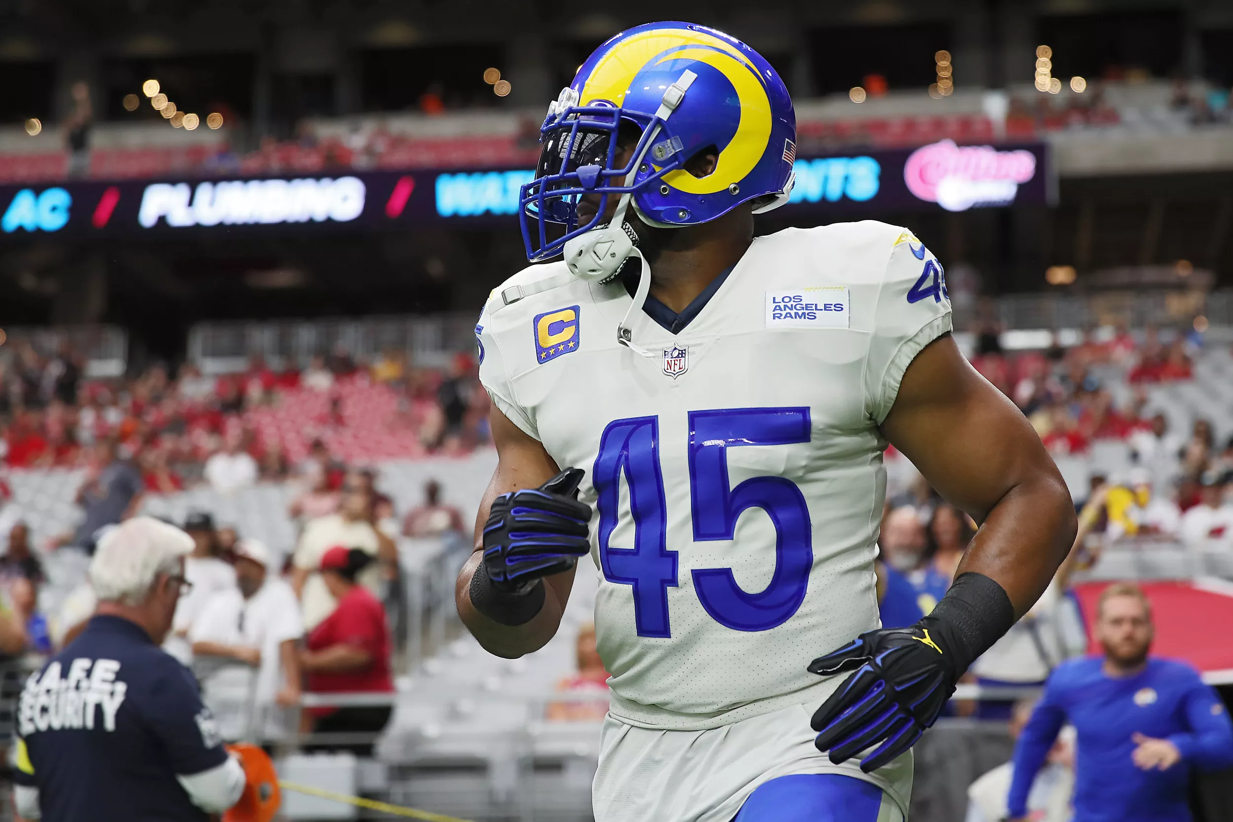 Animal Rights Activists Hit Out at Bobby Wagner After 'Excessive' Tackle - Vimarsana News