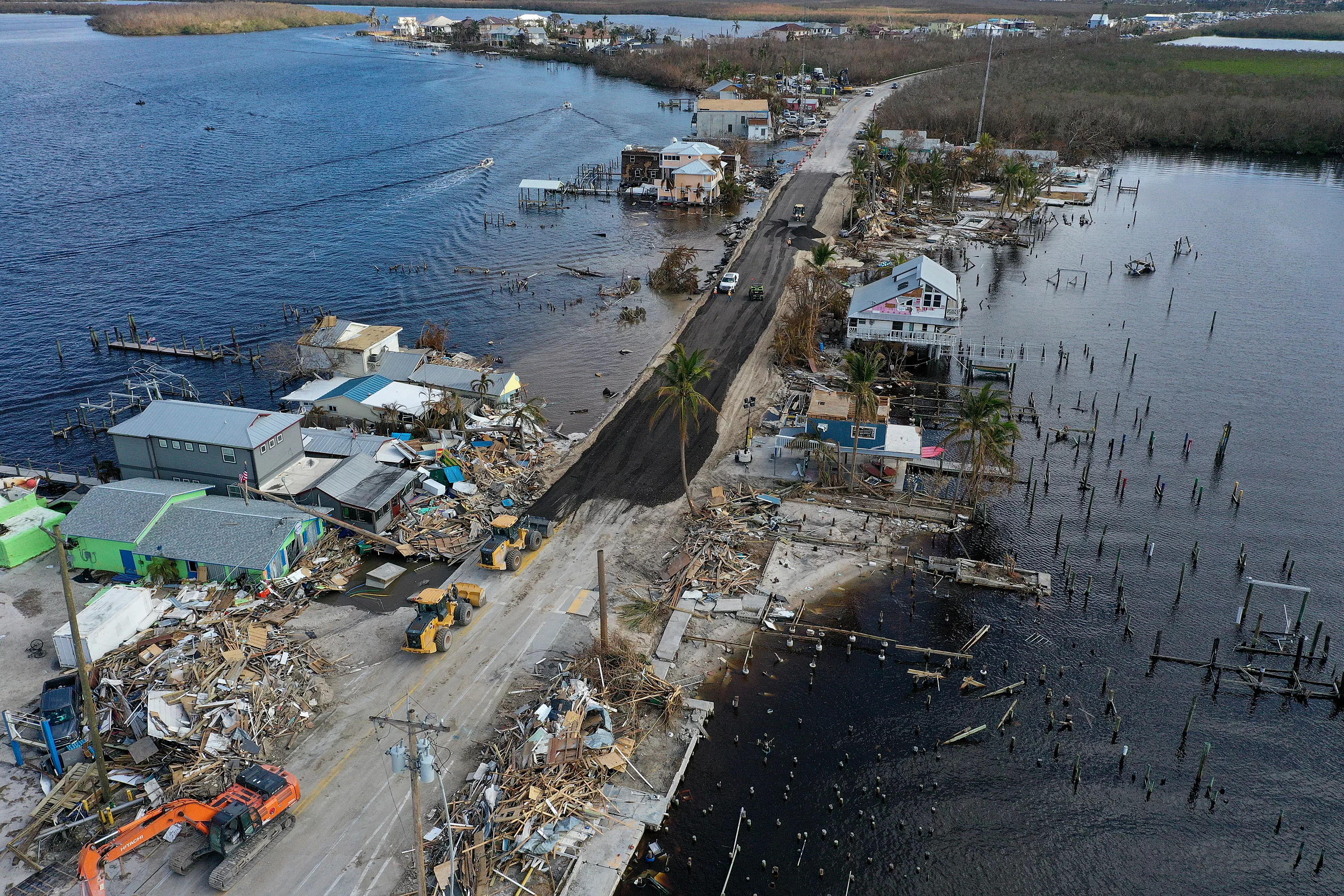 Florida Man's 'Brilliant' Trick Saved Store From Hurricane Ian Flooding - Vimarsana News