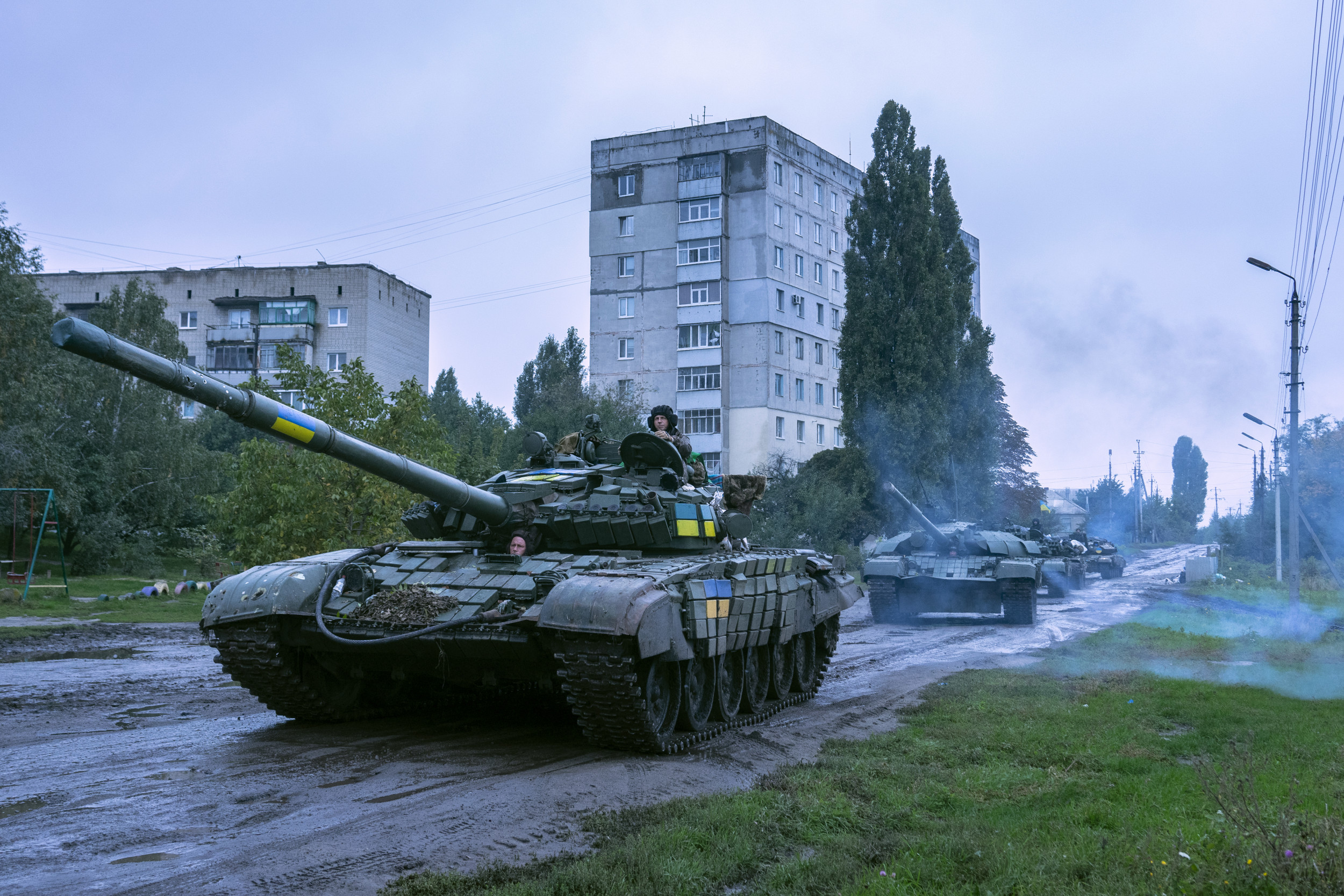 Putin's Mobilized Troops Forced to Buy Their Own Equipment, Armor: Ukraine