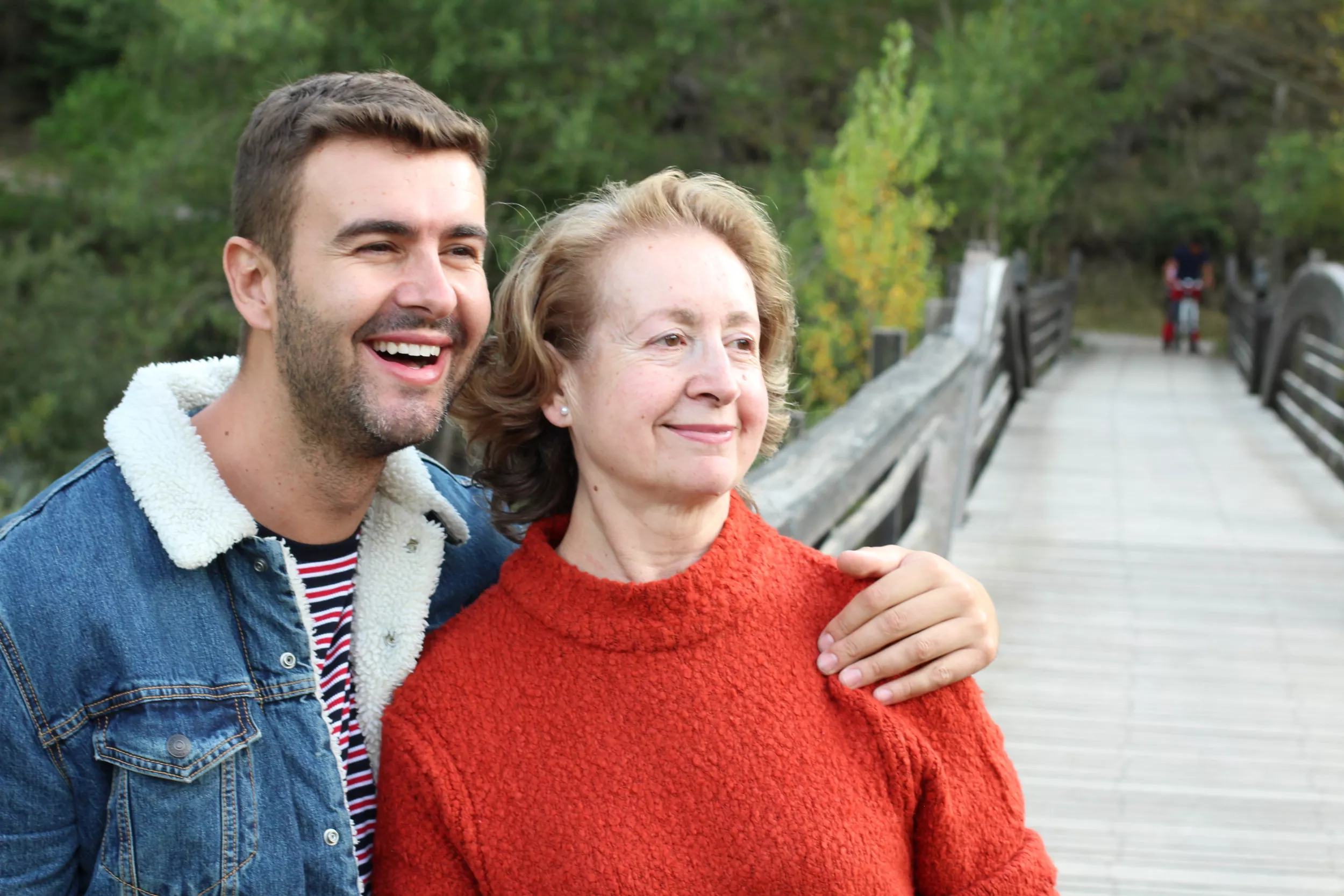 Friend Judging Young Dad Dating Older Woman With a 'Humpback' Slated - Vimarsana News