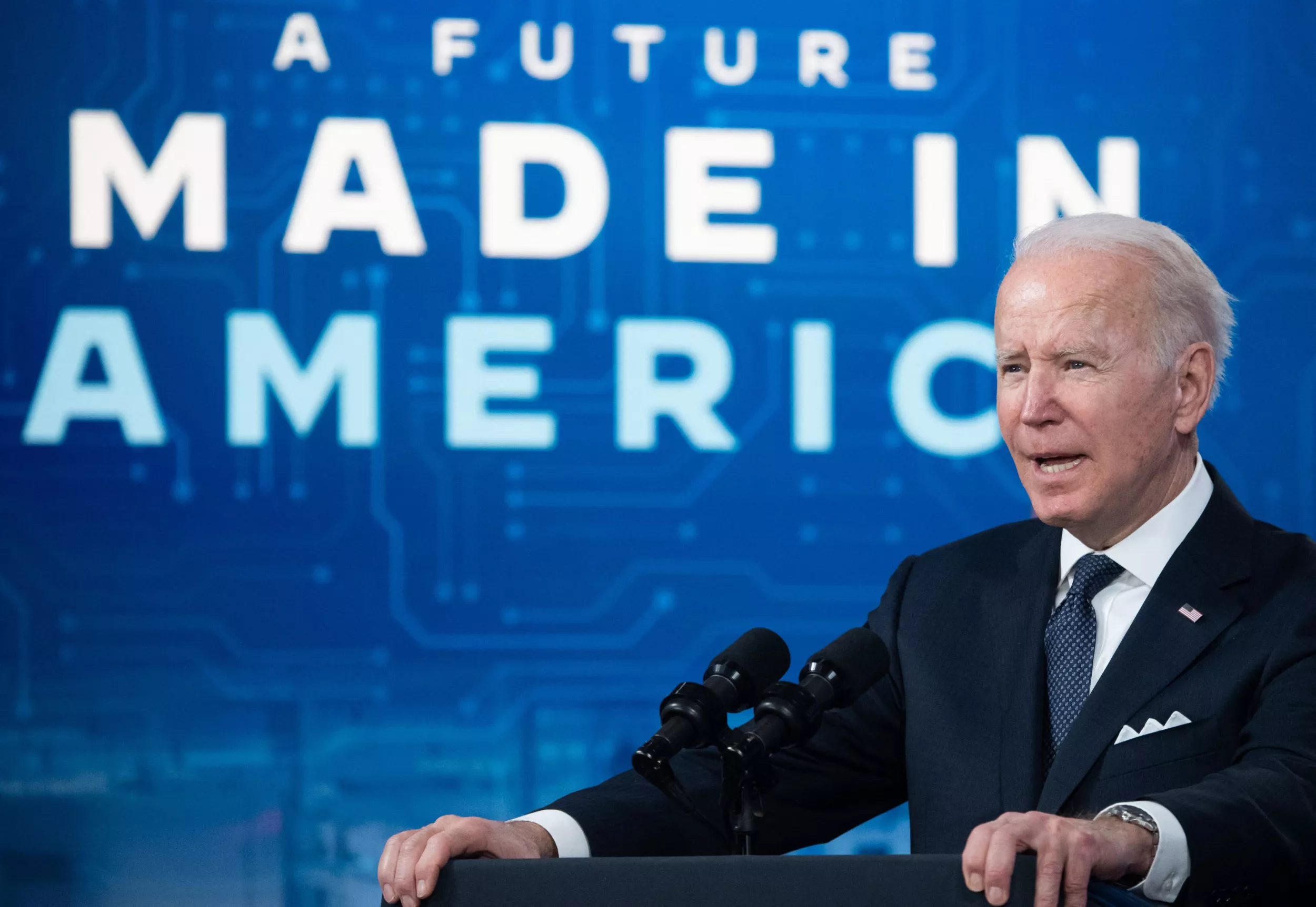 America Is Ready for a Complete Industrial Policy. Can Washington Deliver? - Vimarsana News