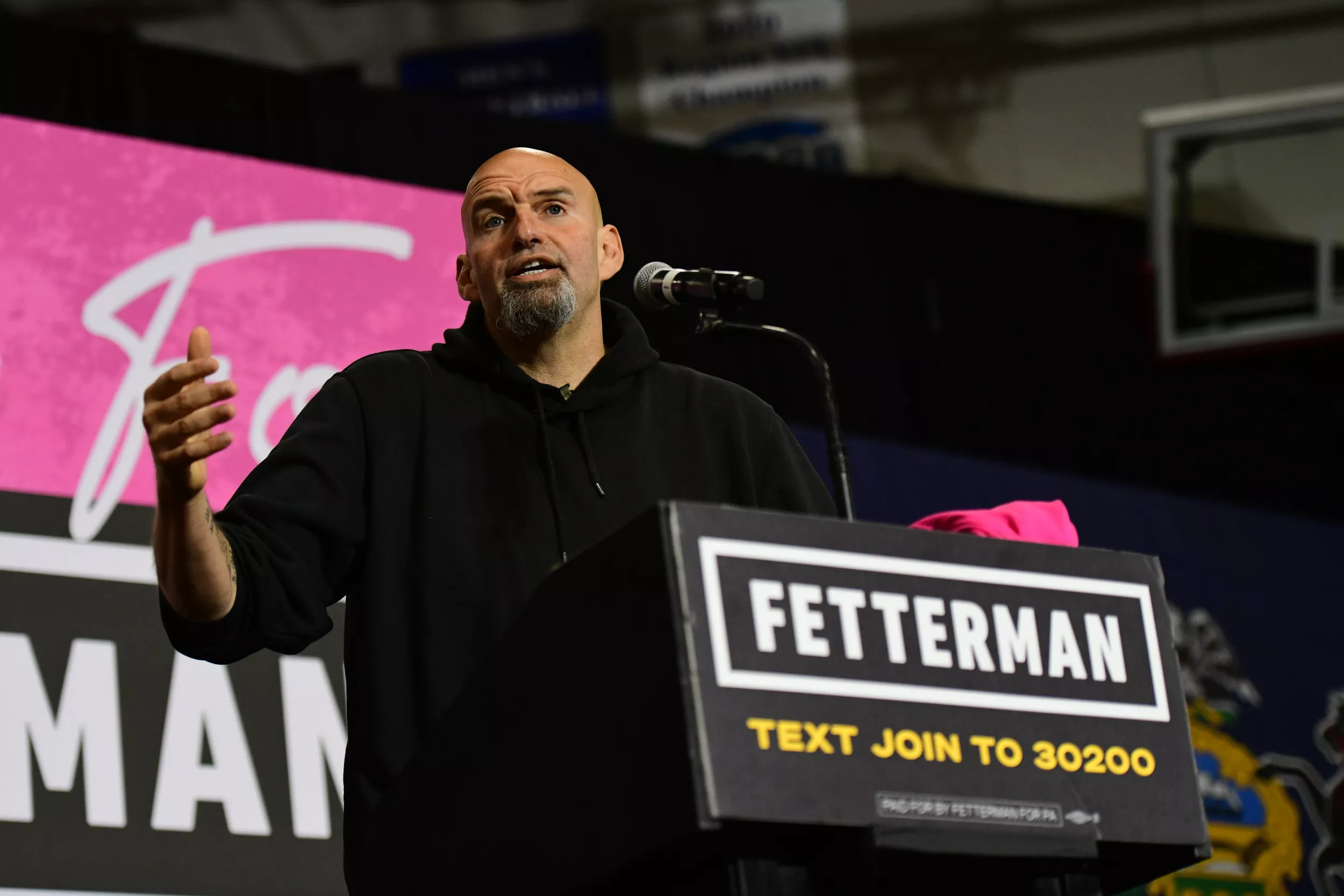 Fetterman Releases New Ad to Head Off Health Concerns - Vimarsana News
