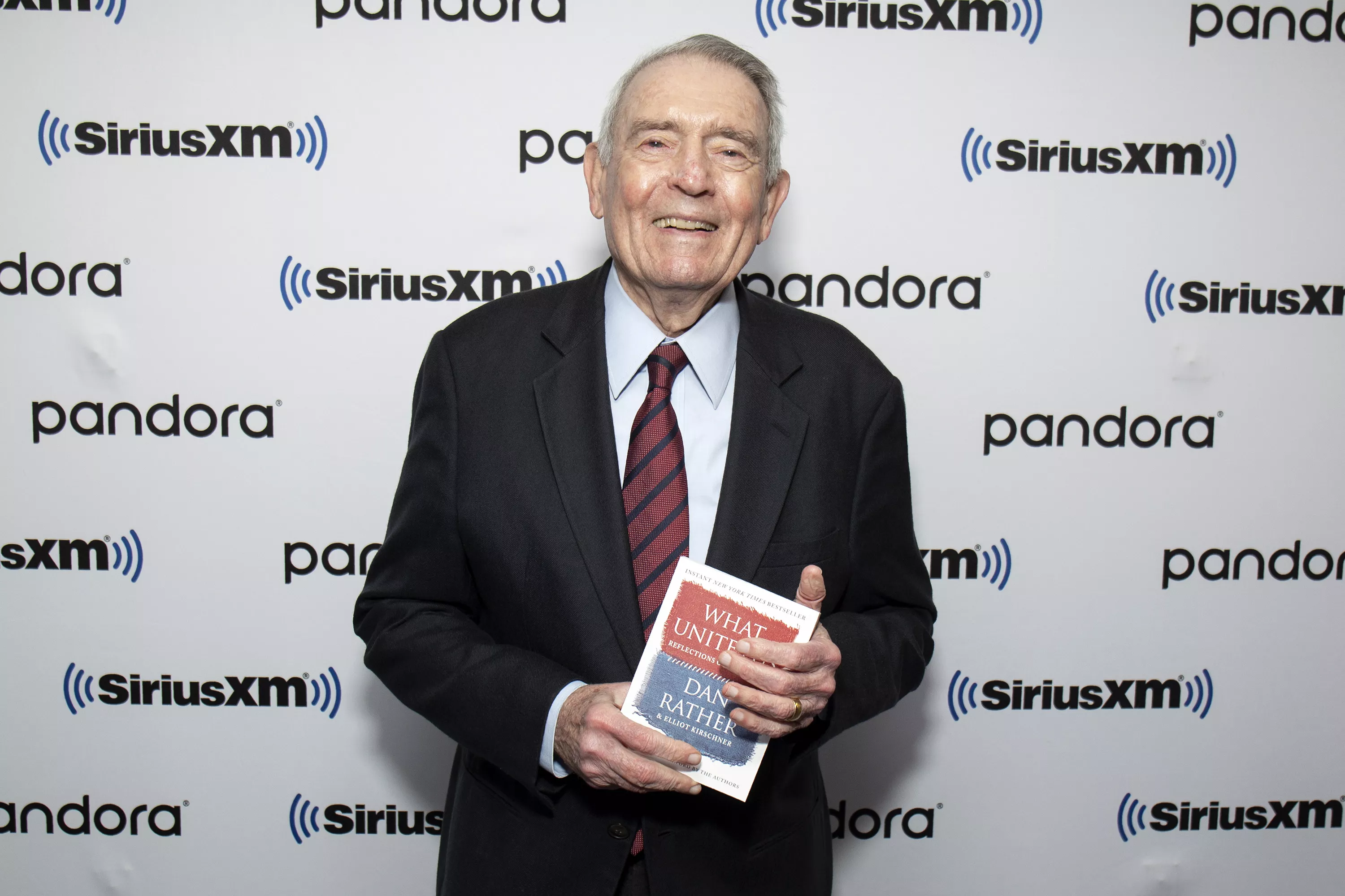 Dan Rather Confirms He's Alive After Trending on Twitter: Fans Rejoice - Vimarsana News