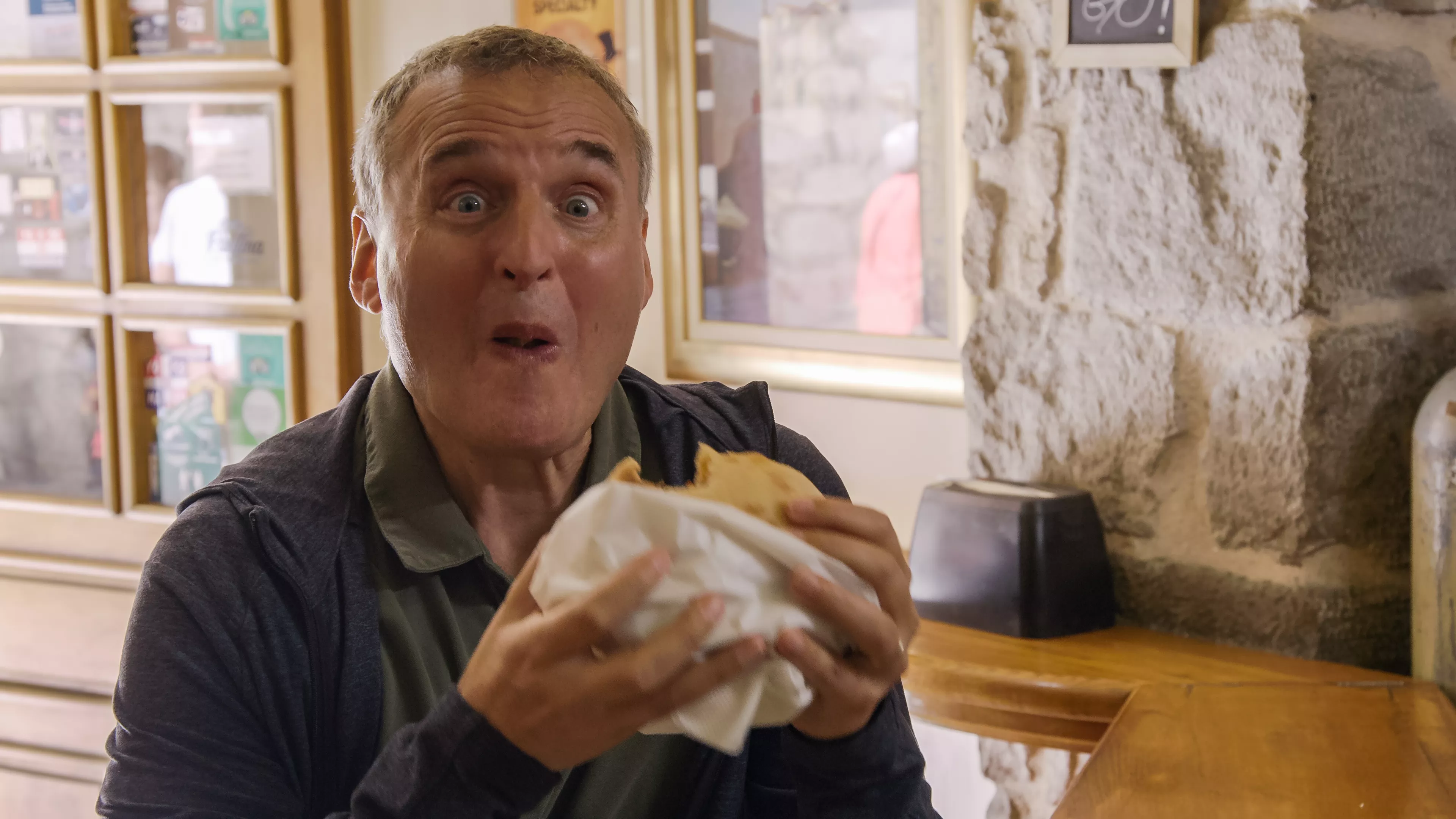Phil Rosenthal's Mission Is to Bring People Together, One Bite at a Time - Vimarsana News