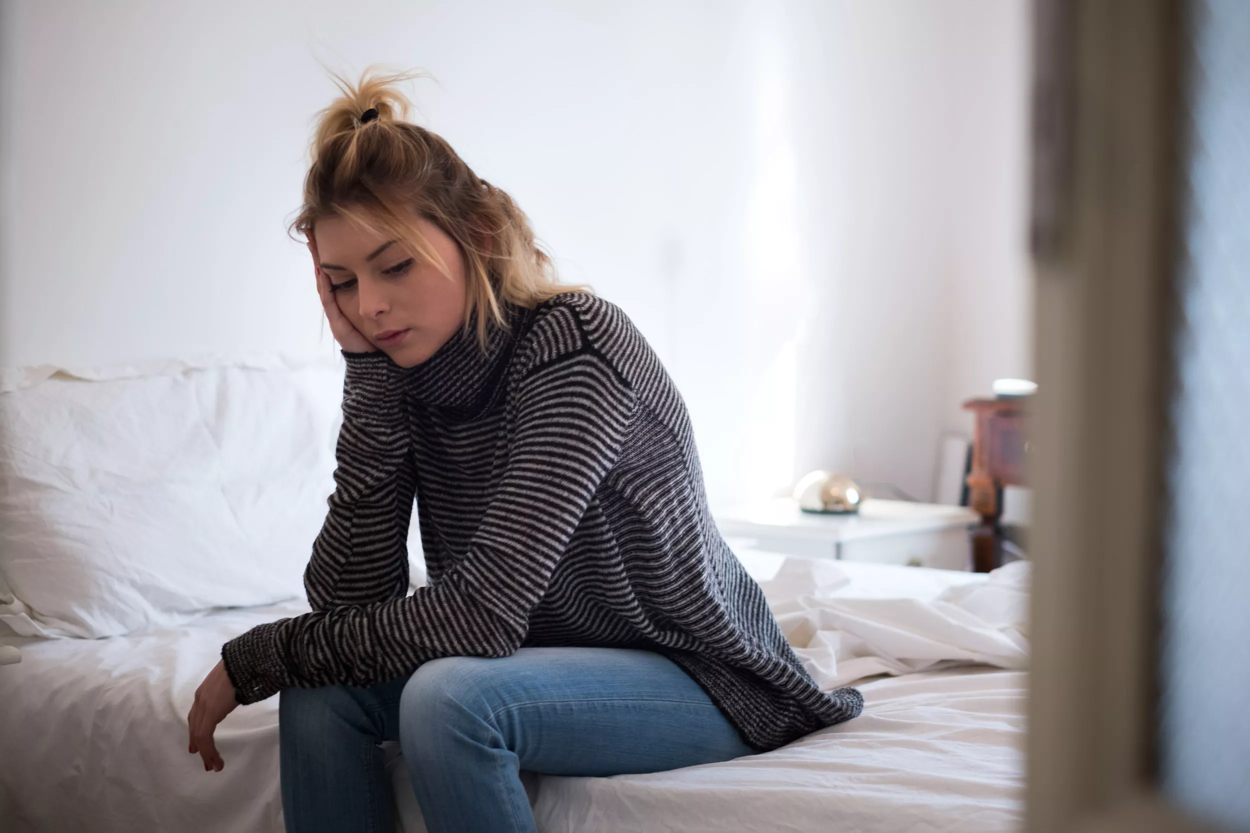 Student, 20, Running Family Home Praised for Moving Out: 'Just Don't Care' - Vimarsana News