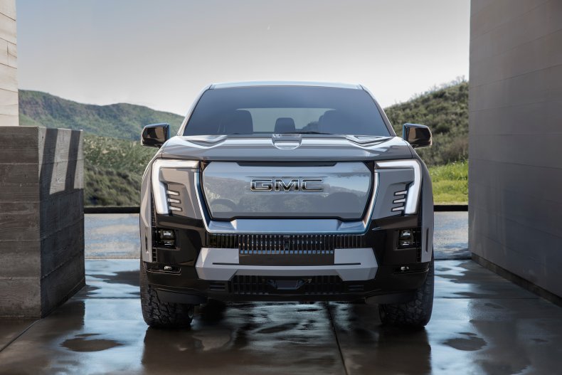 2024 GMC Sierra EV Denali