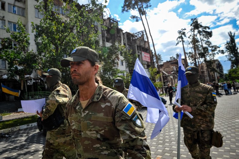 Russian volunteers in Ukraine Irpin Kyiv Putin