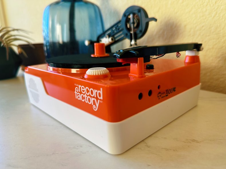 Record Factory PO-80 Turntable