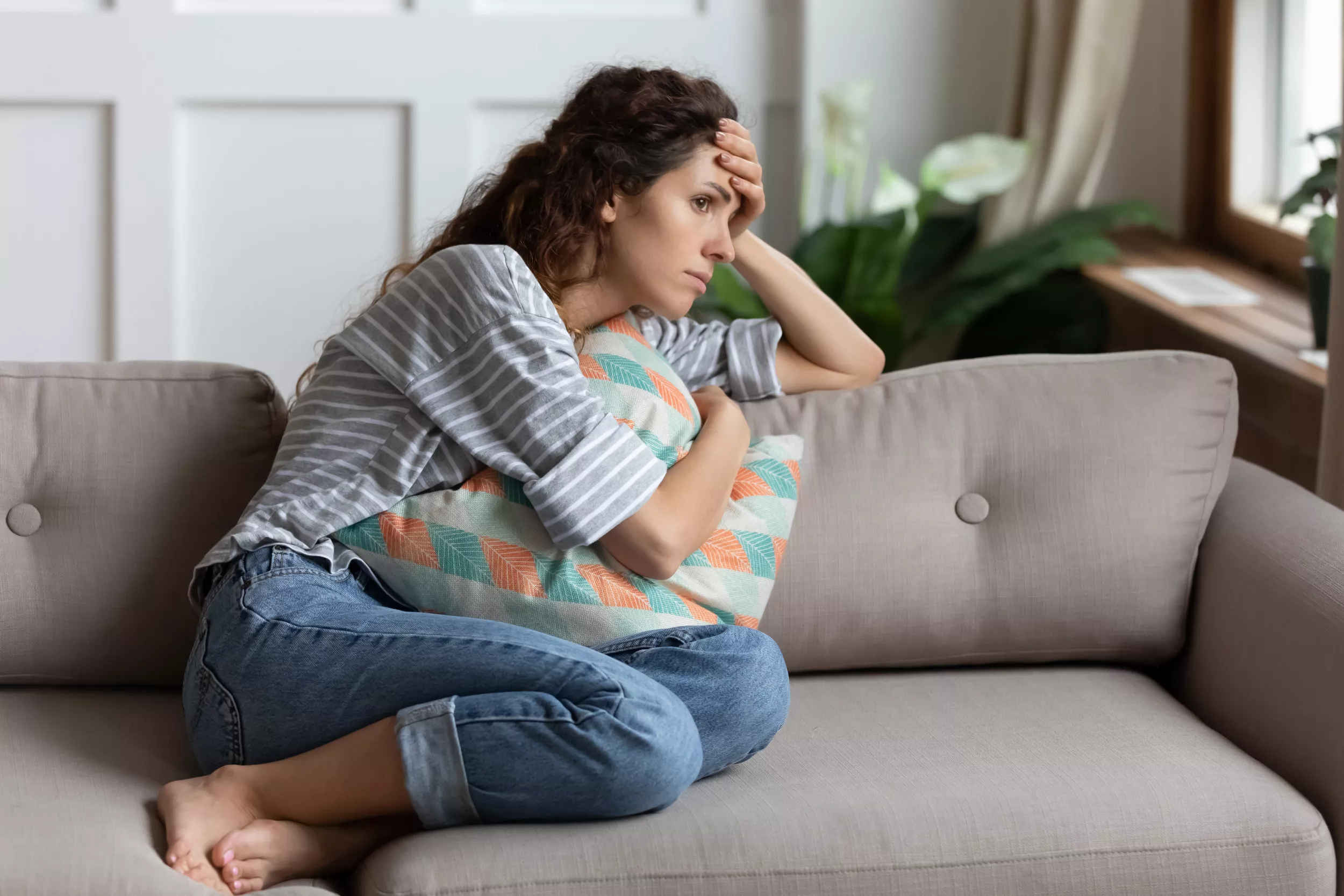 Spouse Threatening To Dump Wife Due to Her 'Anxiety' Over Work Trip Backed - Vimarsana News