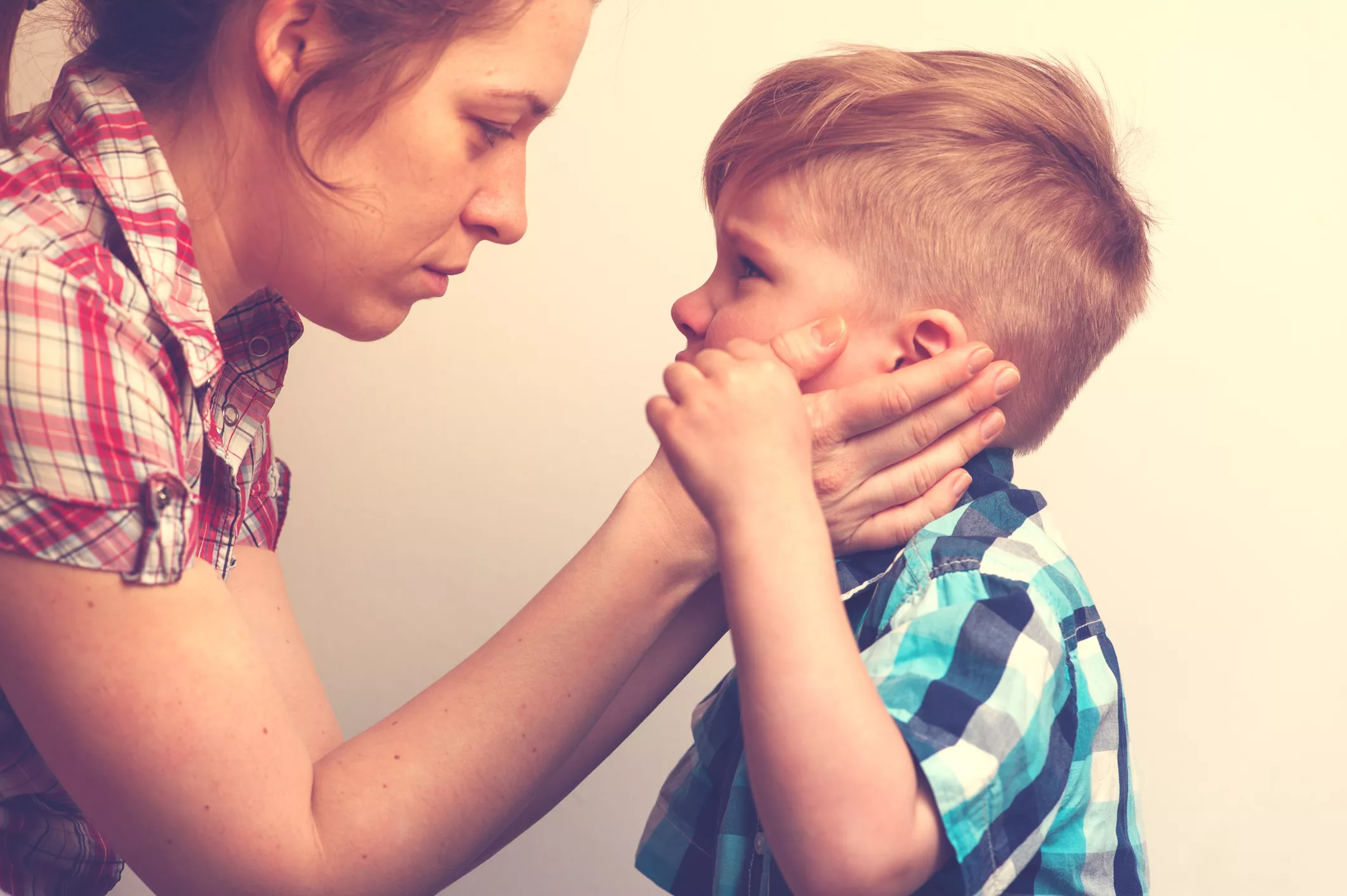Woman Refusing to 'Prioritize' Fiancé's Kids Over Grieving Nephews Backed - Vimarsana News
