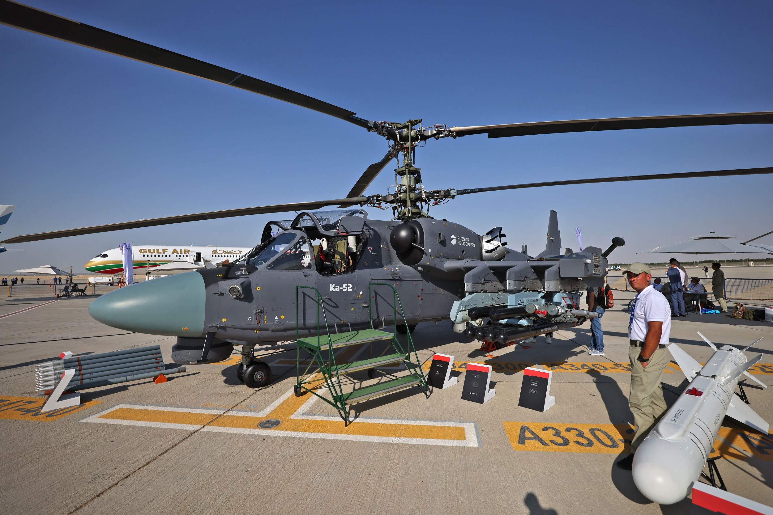 How Russia's Ka-52 HOKUM Attack Helicopters Compare to Western