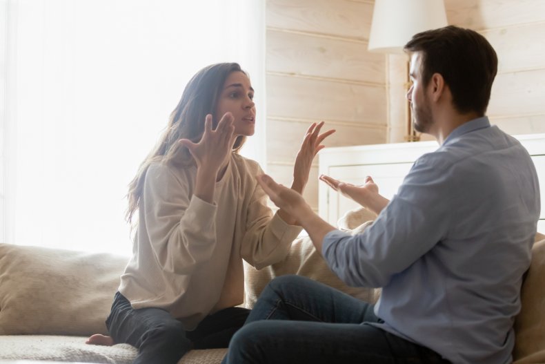 Partner blames husband for shirtless toddler