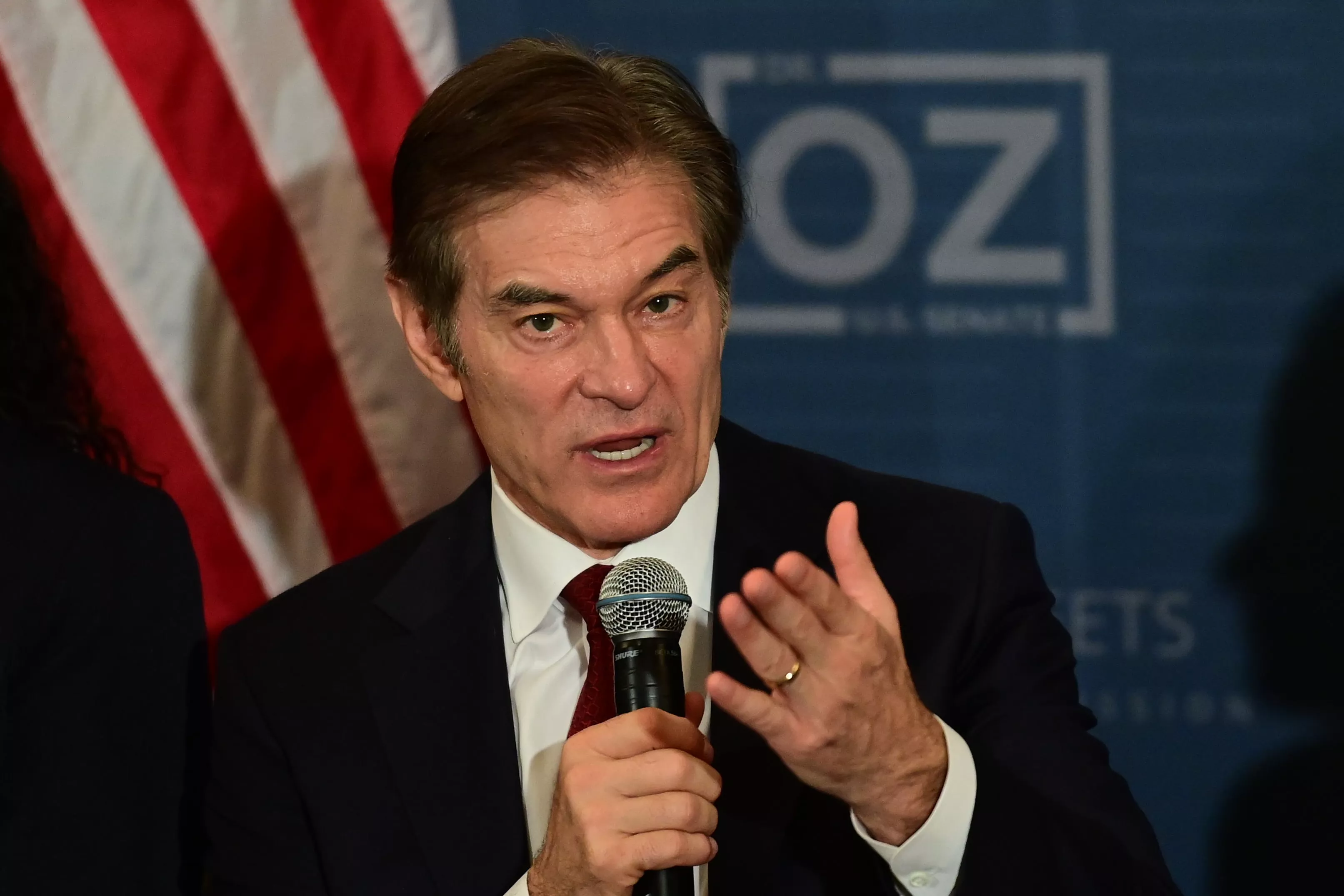 Dr. Oz Pulls Ahead of John Fetterman in New Poll - Vimarsana News