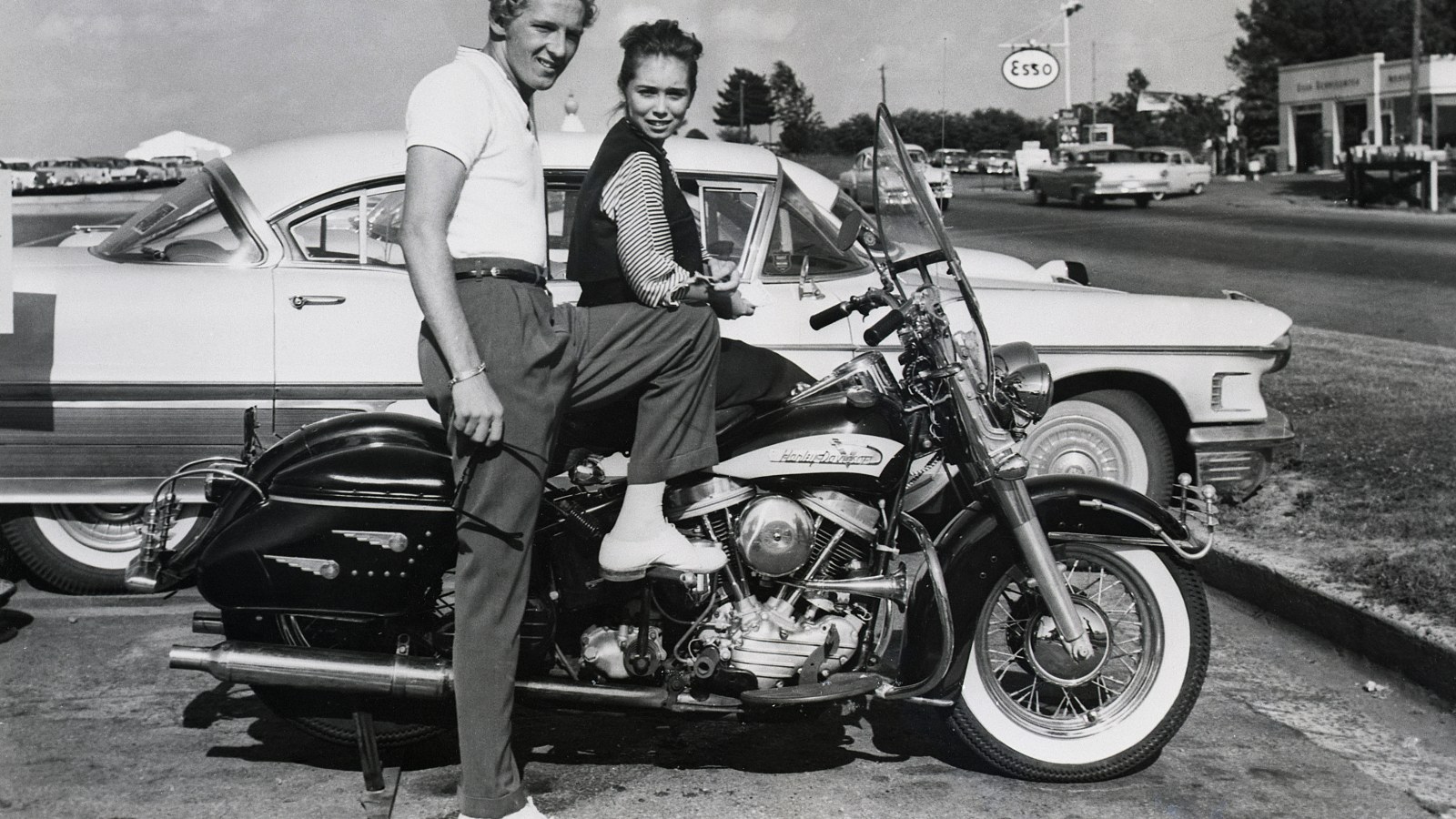 Jerry Lee Lewis Ex Myra Said She Never Lost '13-Year-Old-Child-Bride' Title  - Newsweek