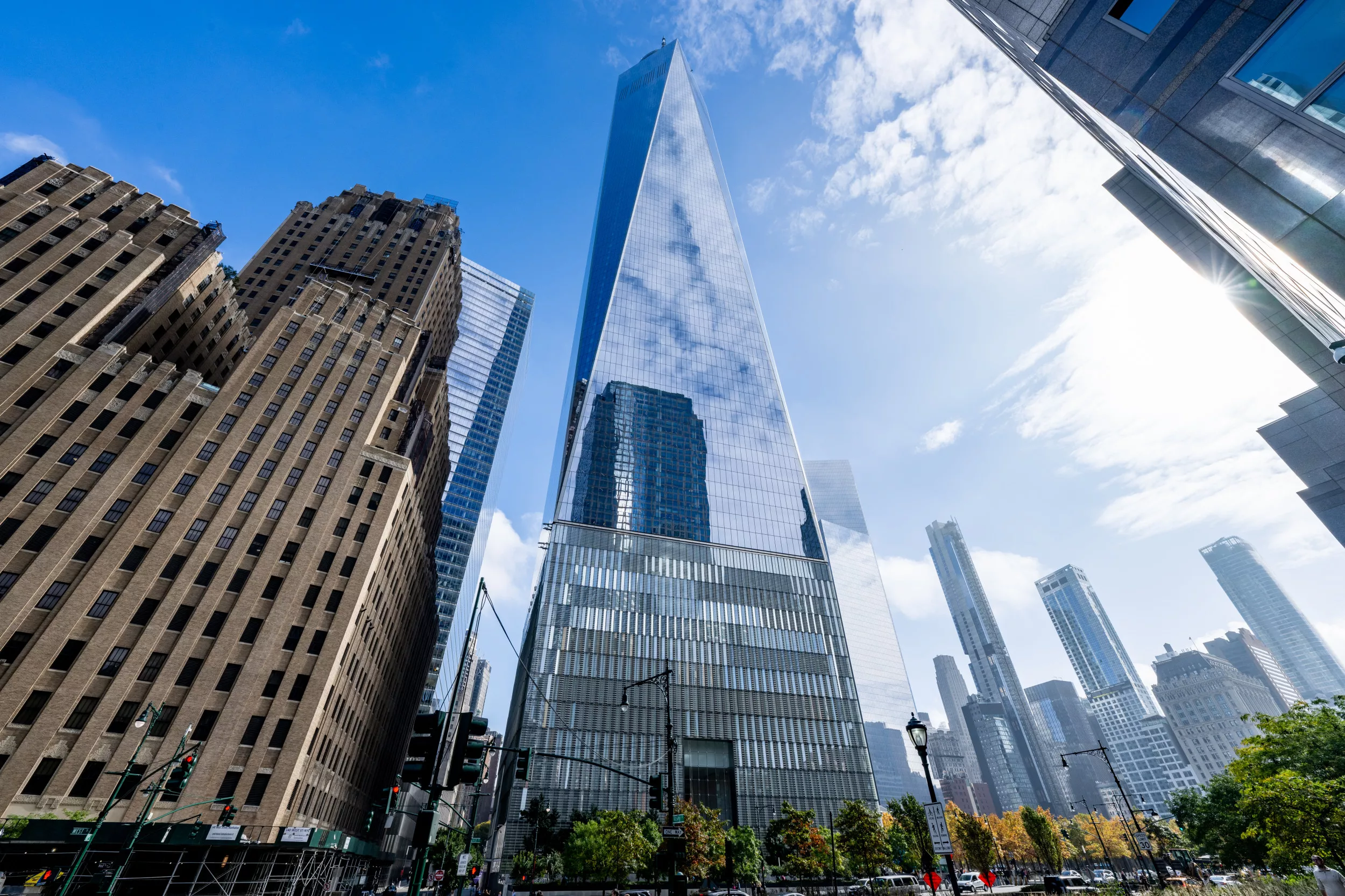 How Tall is $1 Billion? New Powerball Jackpot Taller Than These Skyscrapers - Vimarsana News