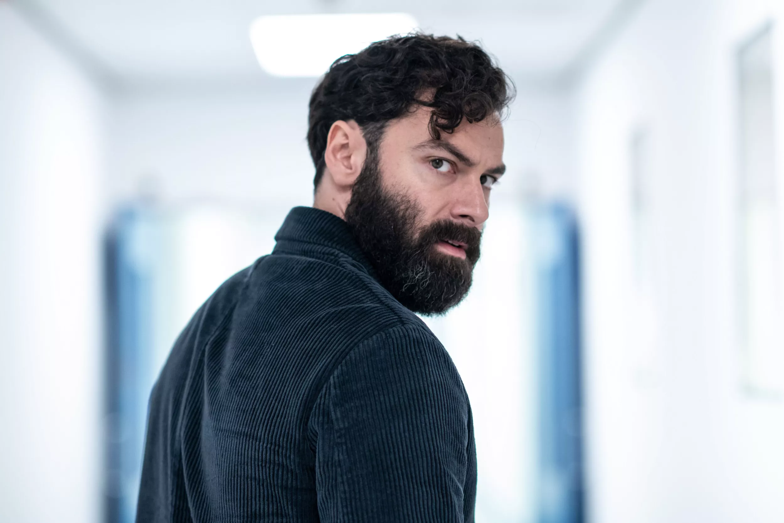 Aidan Turner on Surprising 'The Suspect' Twists and Being 'Petrified' on Set - Vimarsana News