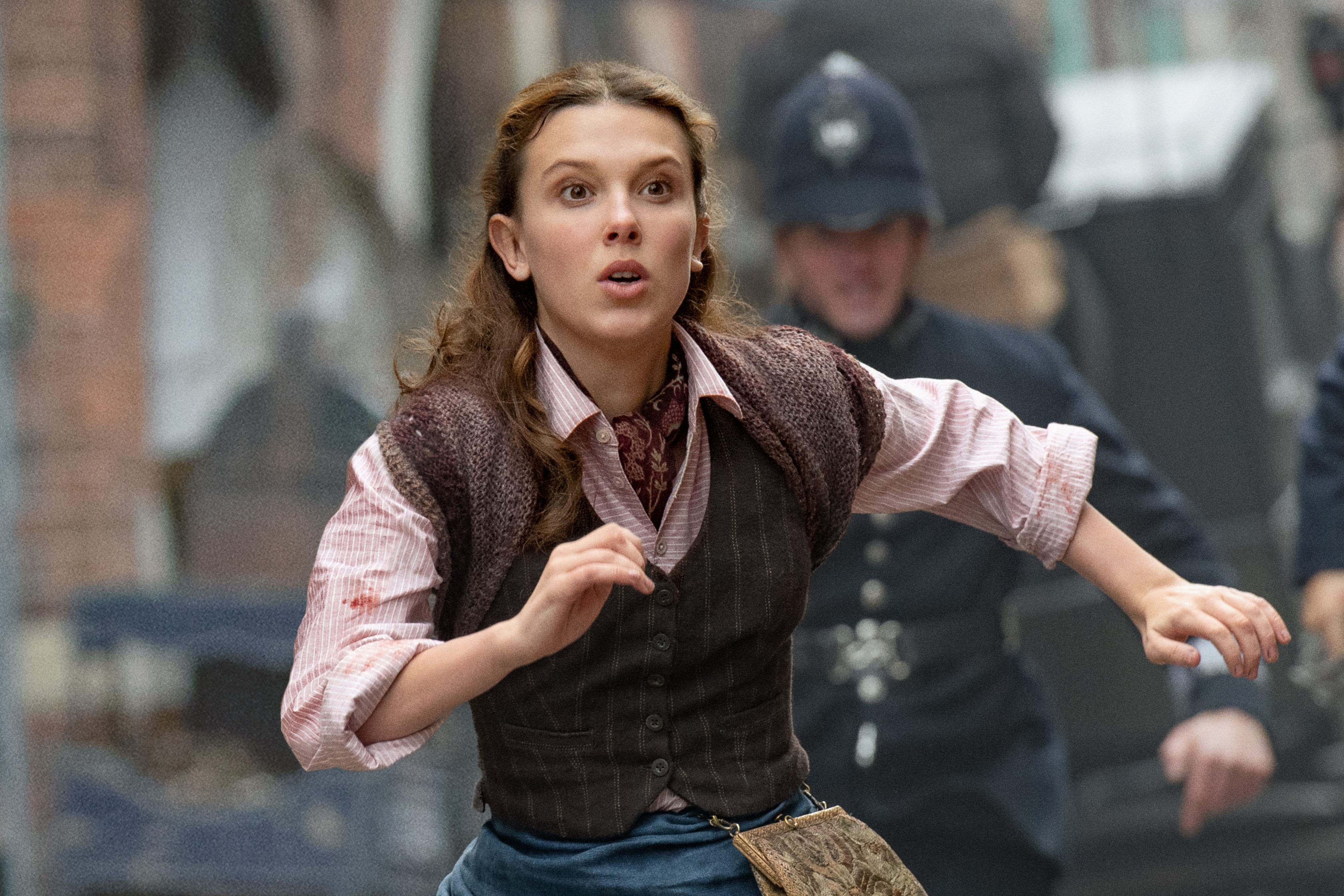 Trailer Zu Enola Holmes 2 Mit Millie Bobby Brown OLOG