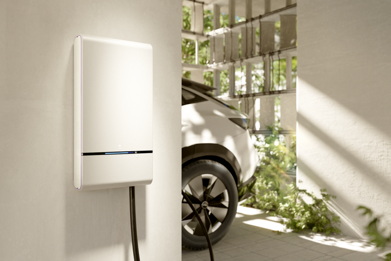 Everything you need to know about home electric vehicle charging stations Wallbox Quasar 2 connected to the charger