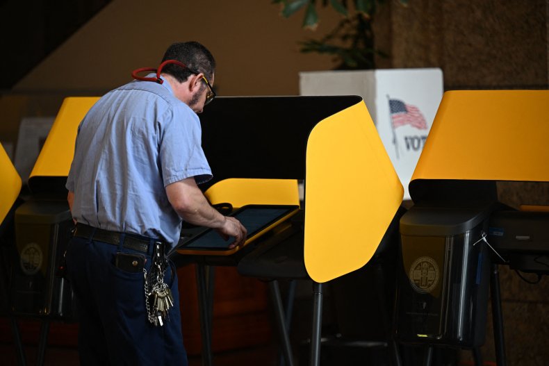 A voter prepares their ballot 