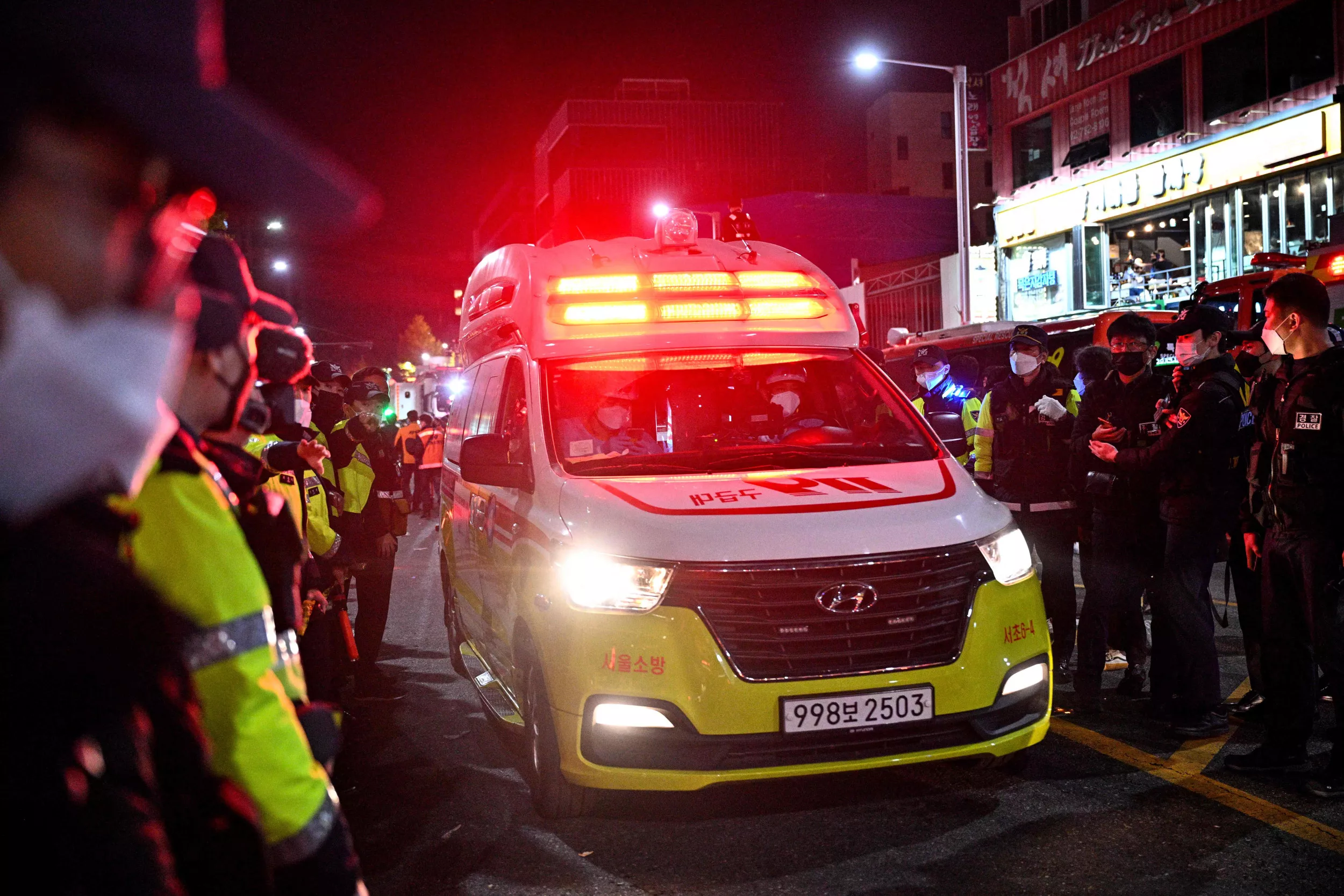 U.S. Soldiers Praised for Saving Dozens of Lives in South Korea Stampede - Vimarsana News