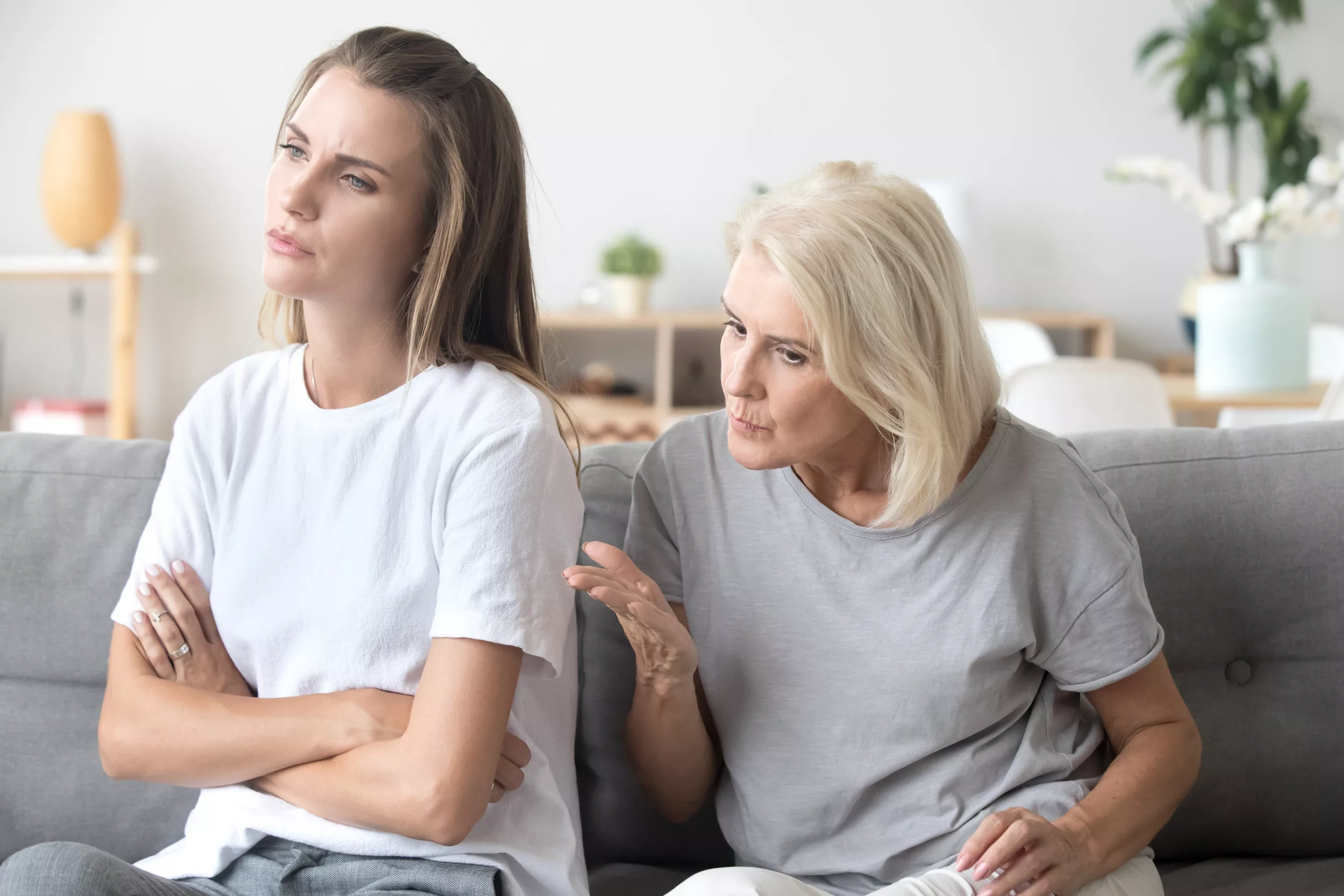 My Family Won't Respect My Boundaries After Giving Birth—What Should I Do? - Vimarsana News