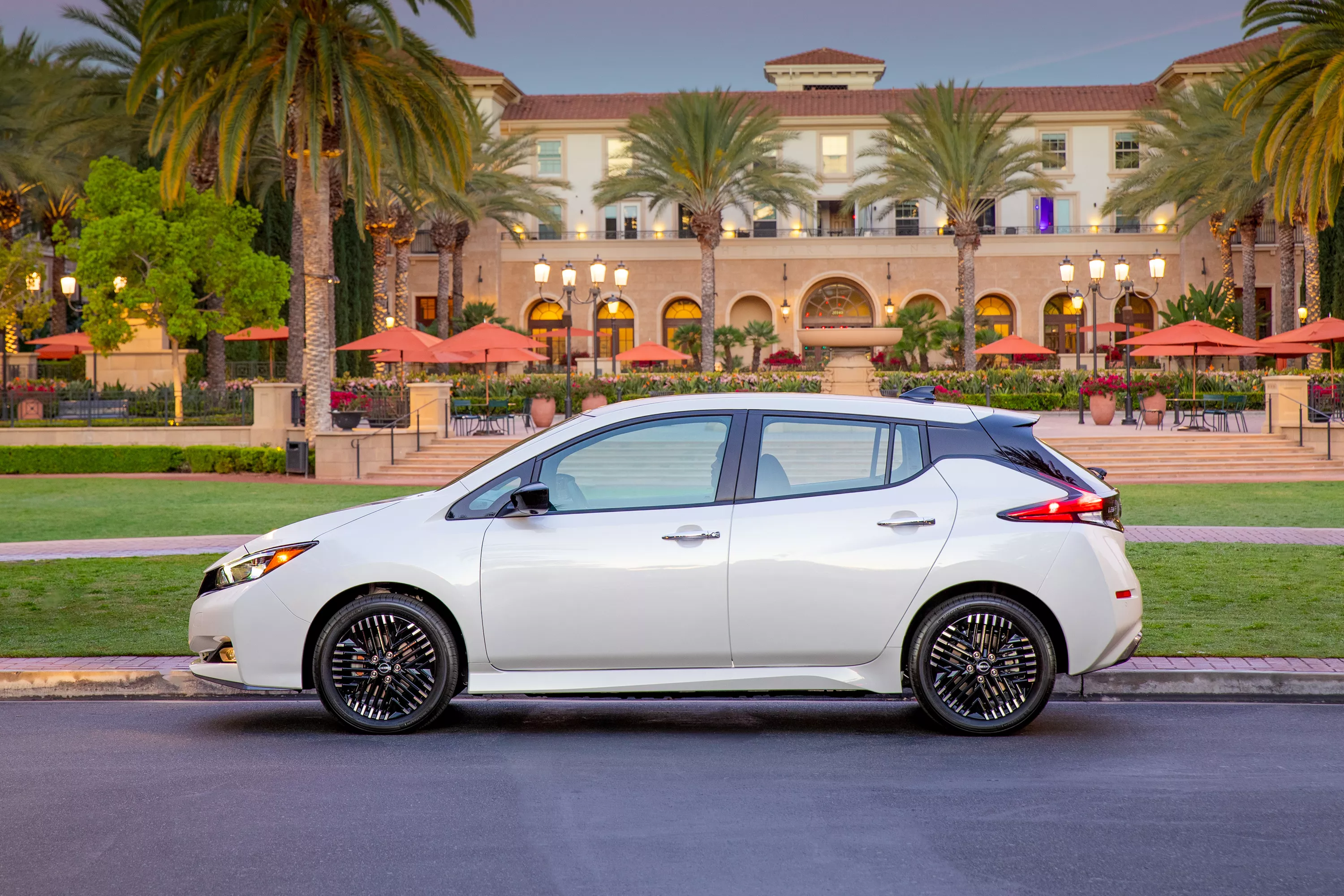 2023 Nissan LEAF Drive Review: Inexpensive Electric Vehicles Are Inbound - Vimarsana News