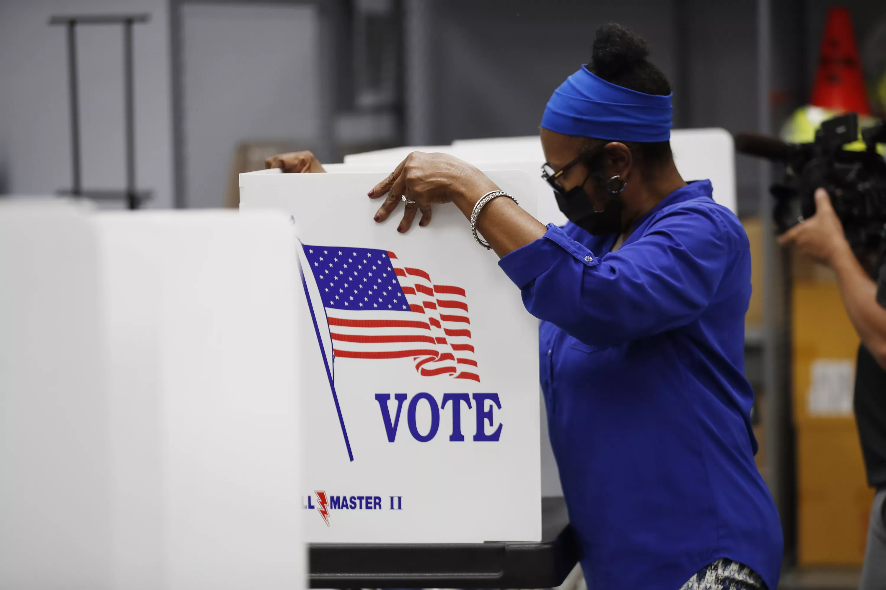 These Two Senate Races Could Flip Just Days Before the Midterms - Vimarsana News