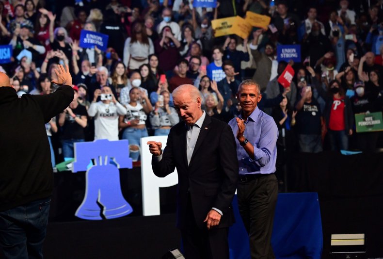 Biden and Obama leave Pennsylvania rally 