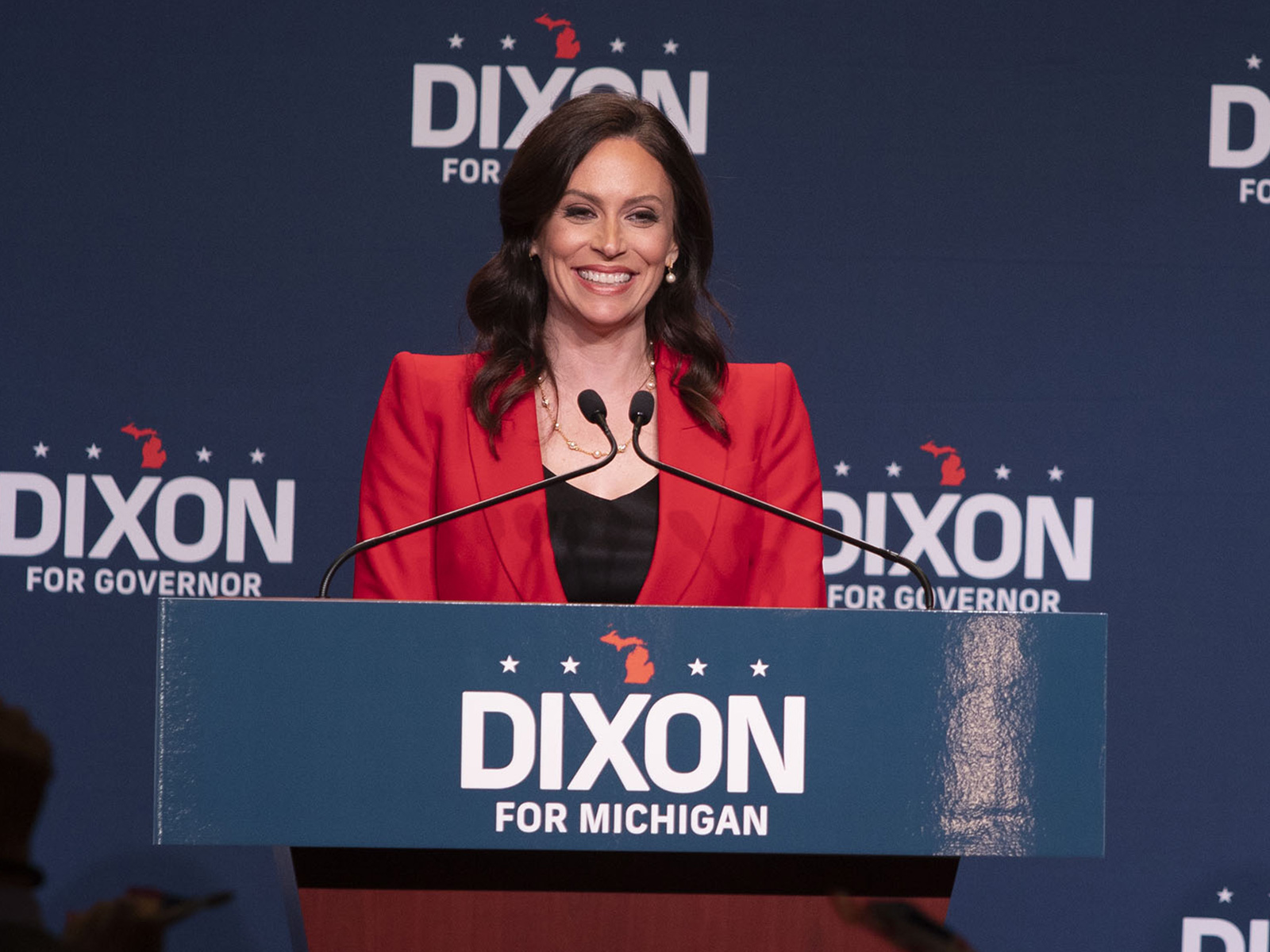 Tudor Dixon Supporters Boo Fox News After It Calls Election for Whitmer